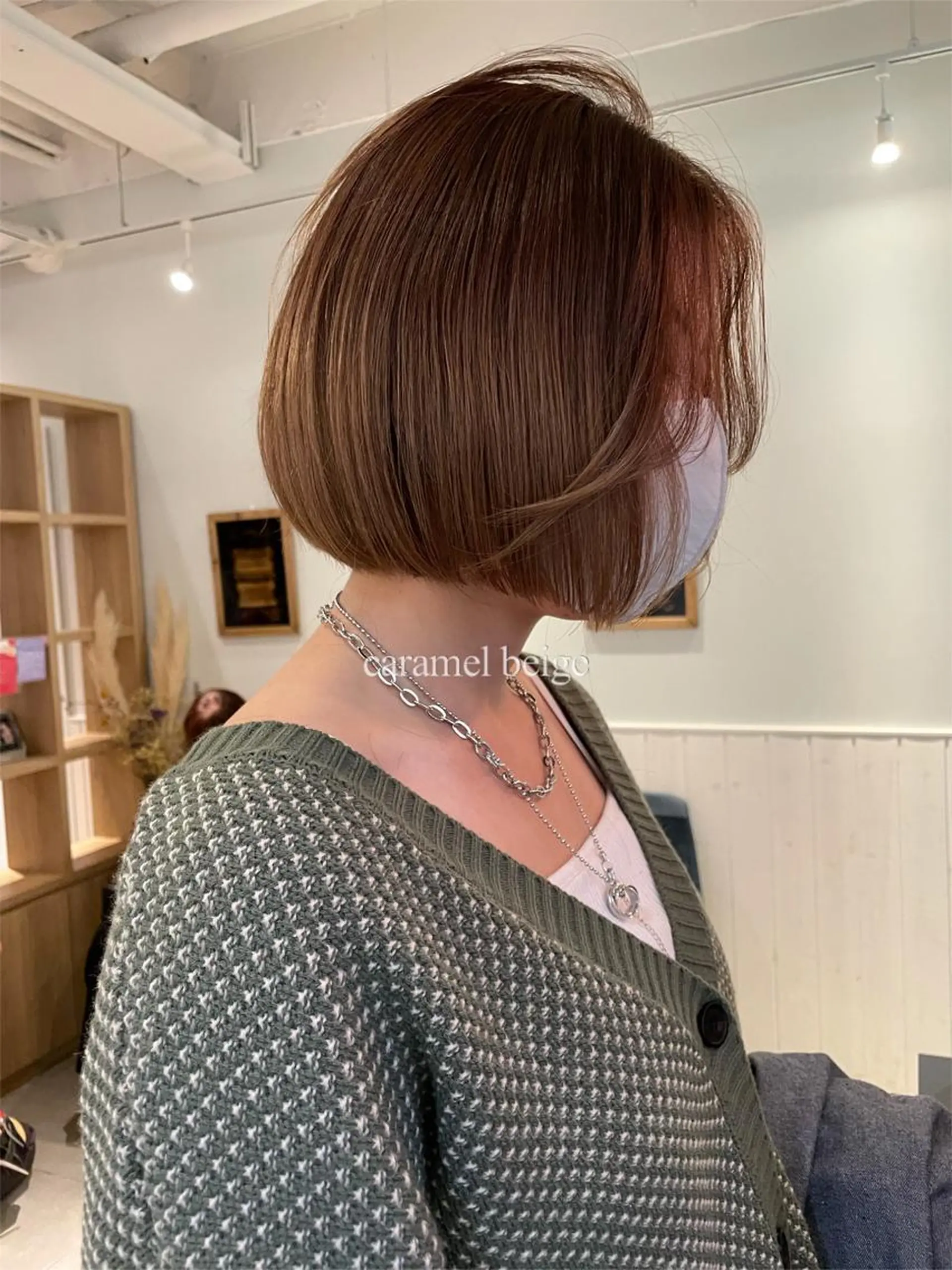 ショート カラー カット ヘアカラー トリートメント ケアブリーチ/ エクステ/レイヤーのヘアスタイル