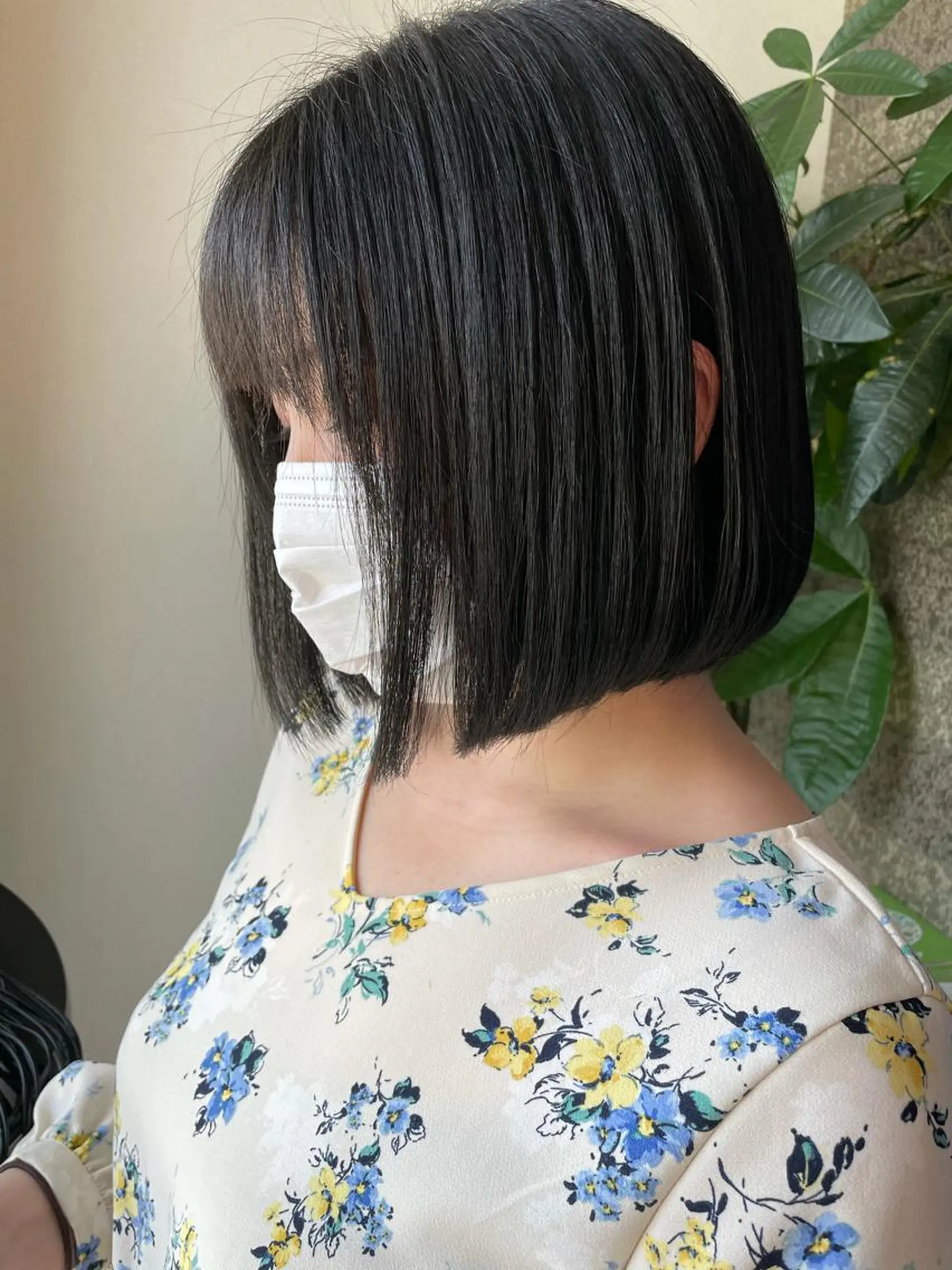 ショート パーマ ボブ 縮毛矯正 ストレートパーマ 本田 奈穂美のヘアスタイル