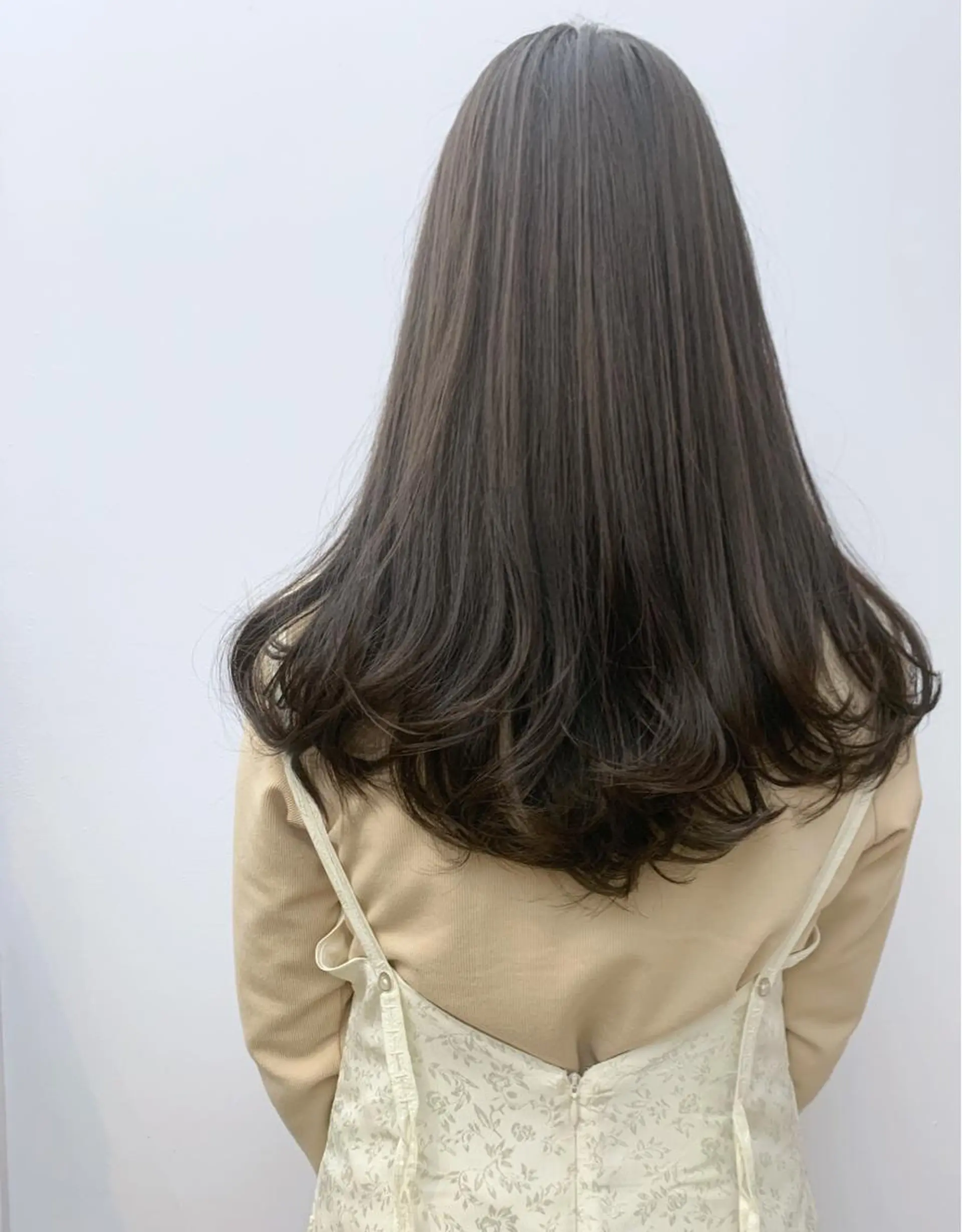 セミロング カラー 透明感カラー Deseo 髪質改善 店長🫧ダイトのヘアスタイル