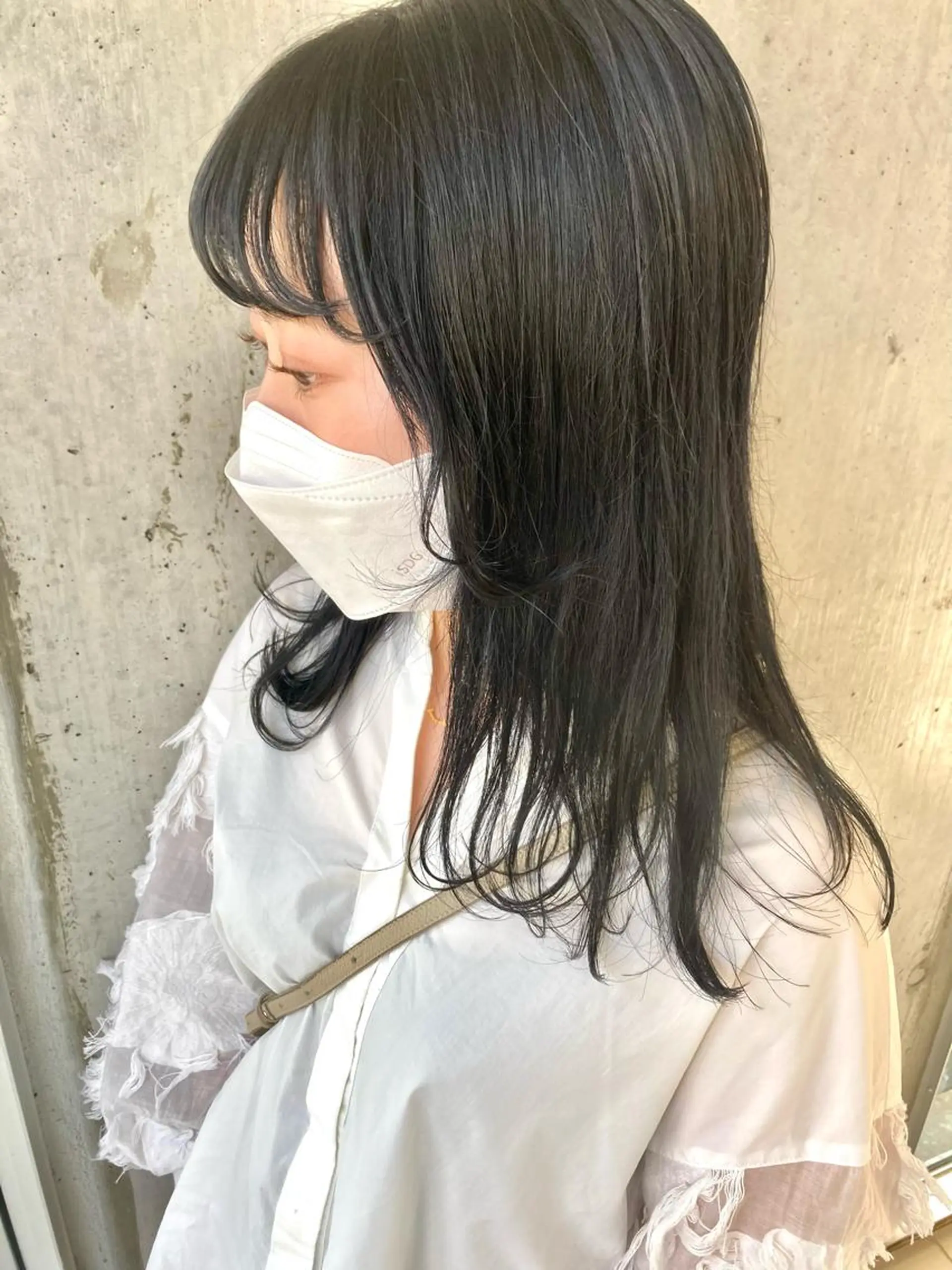 ロング カラー ブリーチ 透明感カラー おくれ毛 園田あずさ/髪質改善 /透明感カラーのヘアスタイル