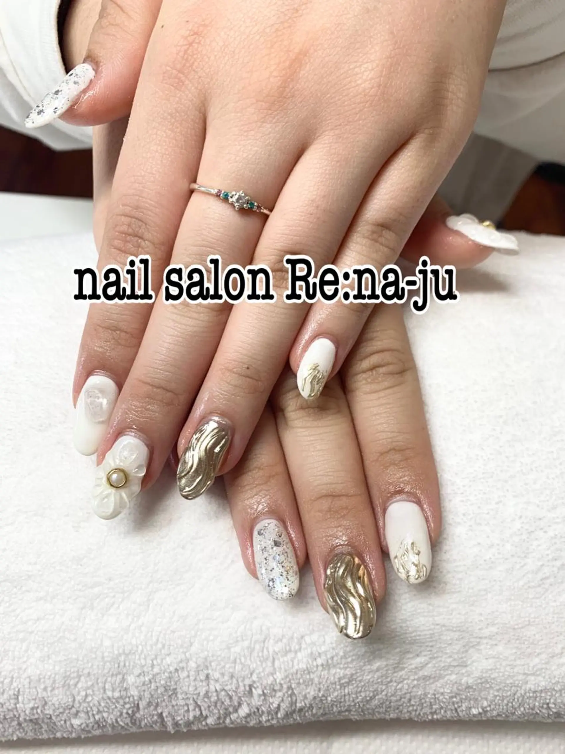 ネイル Rena-ju キャサディのネイルデザイン