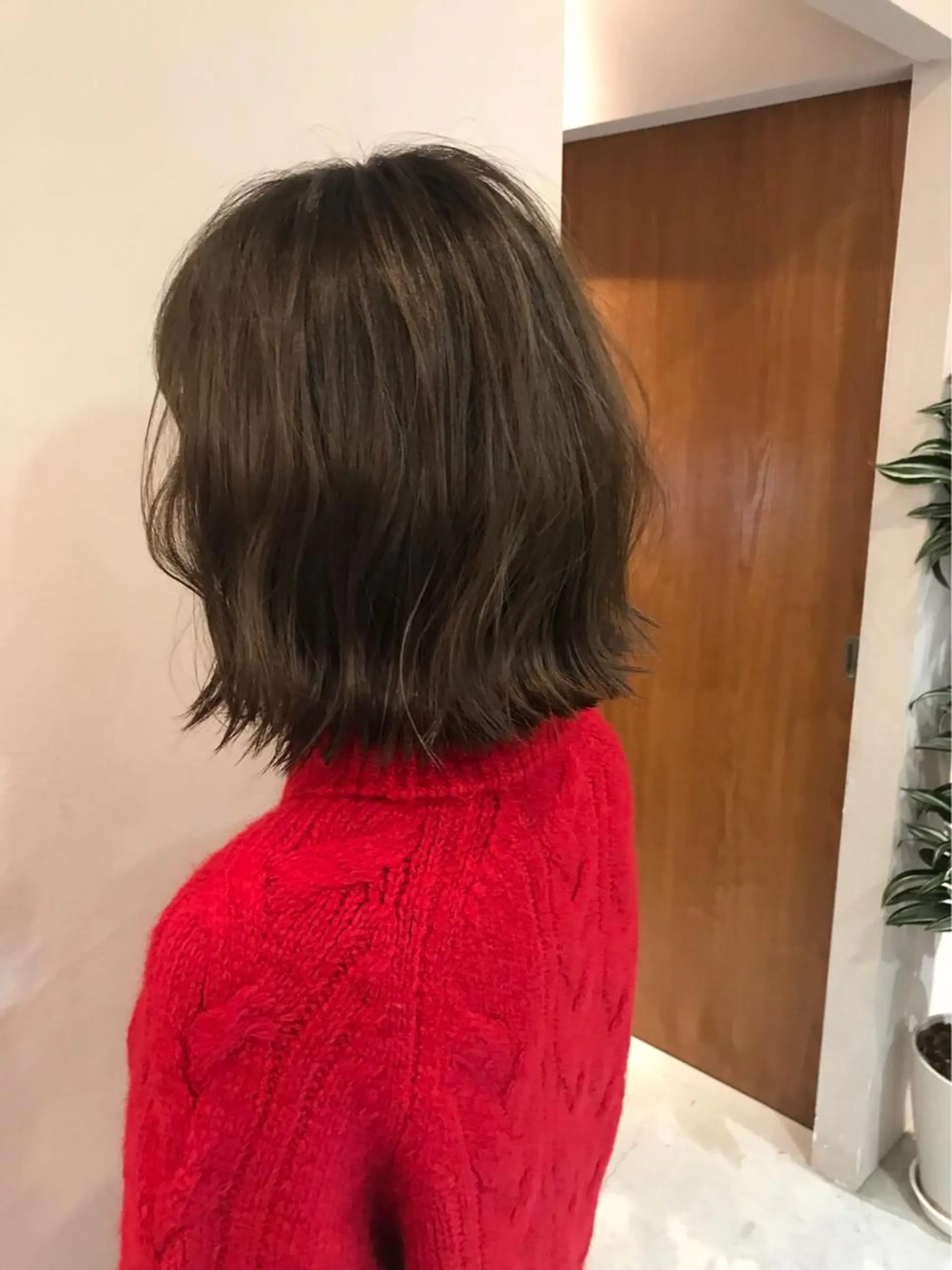 ショート カラー ture by gladのヘアスタイル