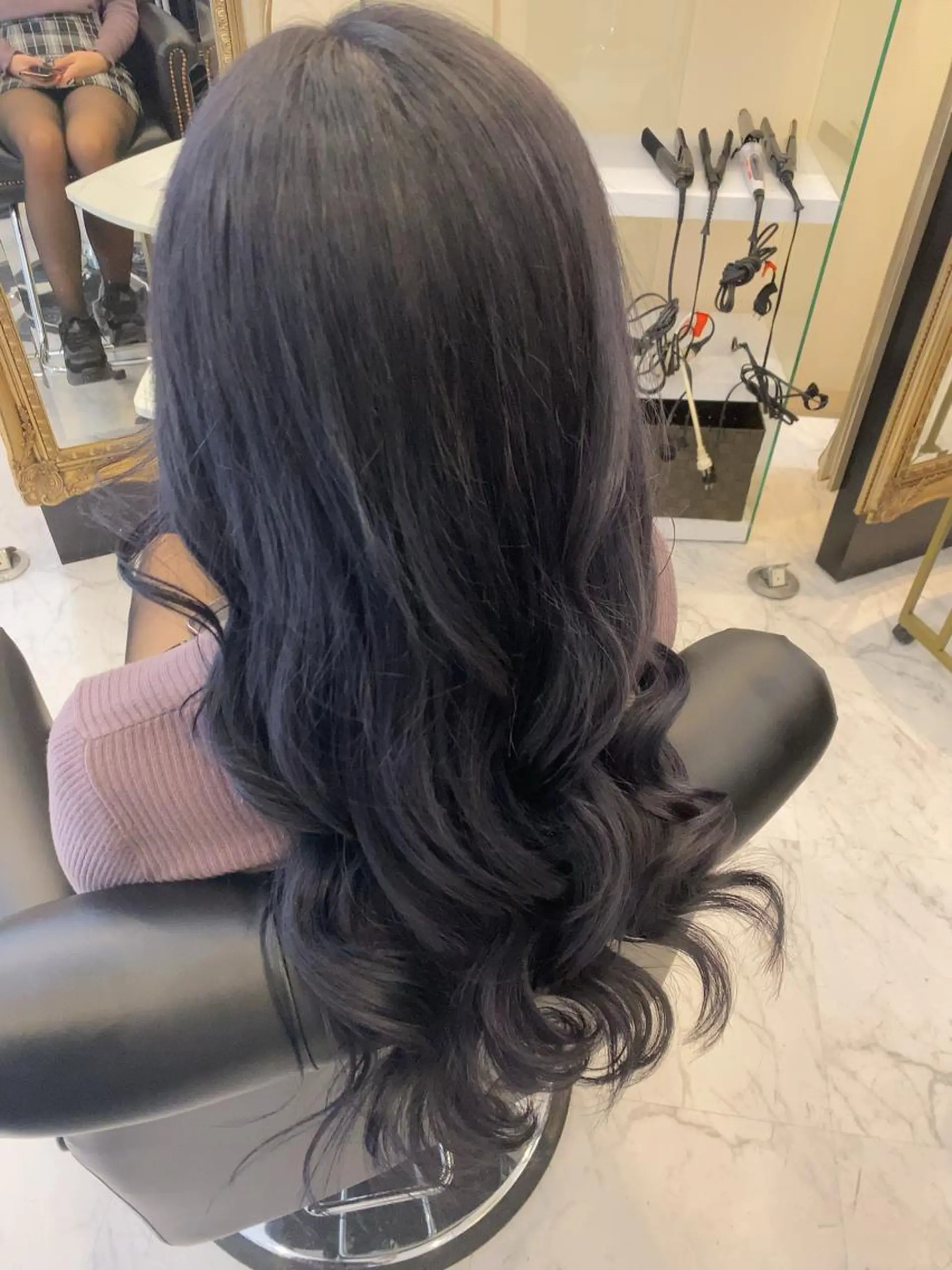 ロング カラー ケアブリーチ&シール エクステの店和田翔莉のヘアスタイル