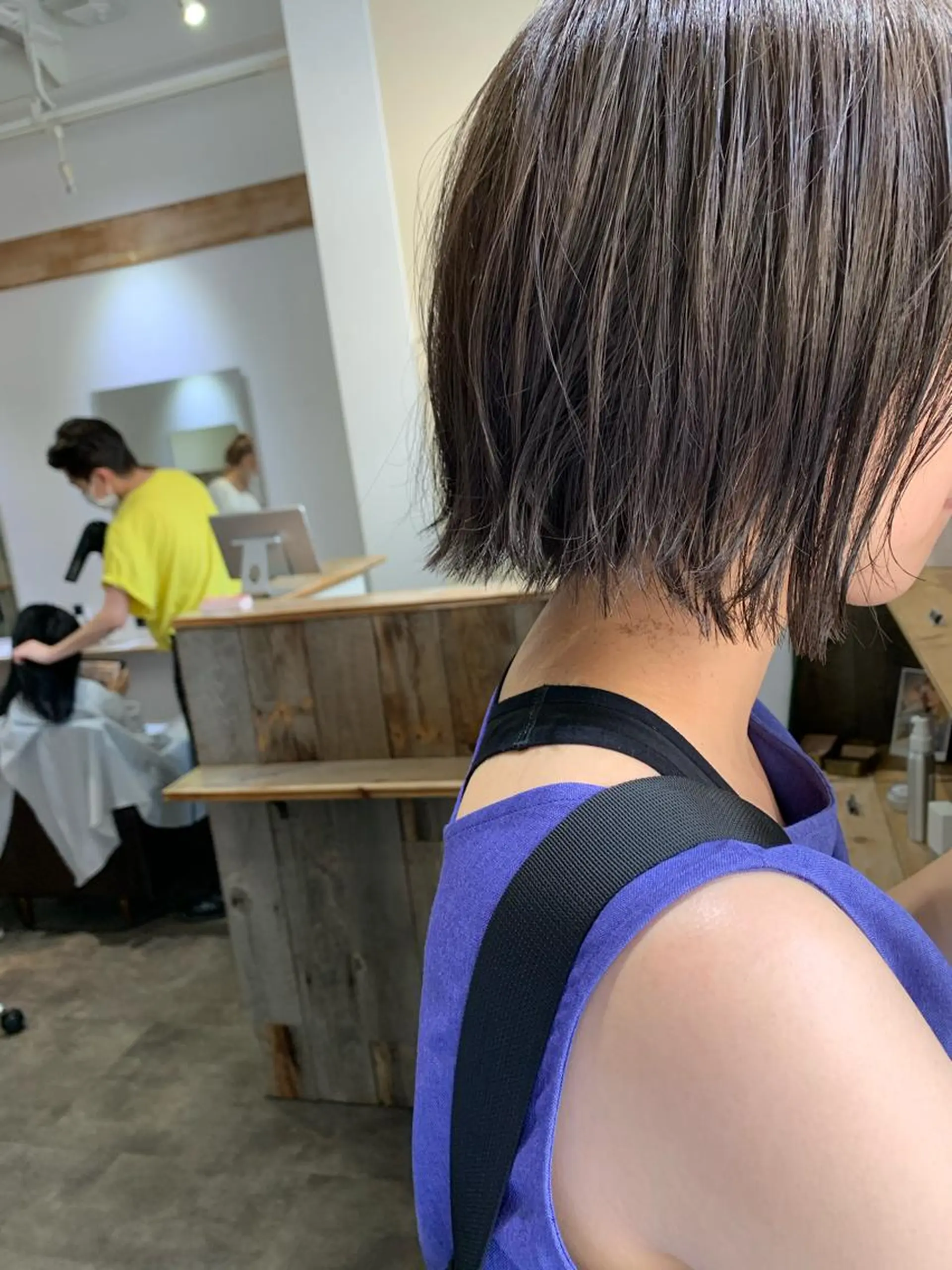 ショート カラー パーマ ヘアアレンジ メンズ 切りっぱなしボブ ボブ パーマ/透明感カラー /ボブ/吉田一生のヘアスタイル