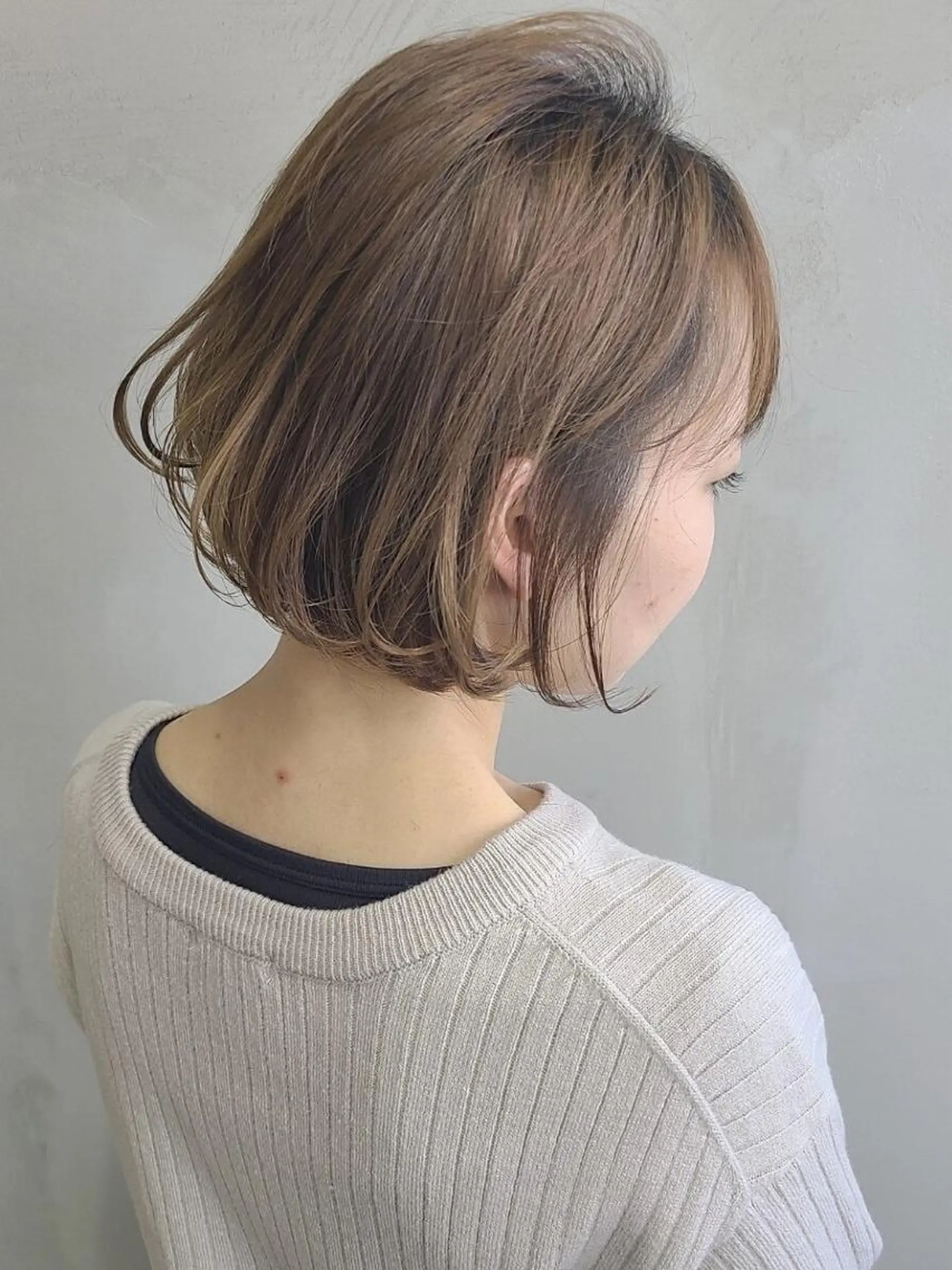 ショート カラー カット ヘッドスパ SOURCE 堺東のヘアスタイル