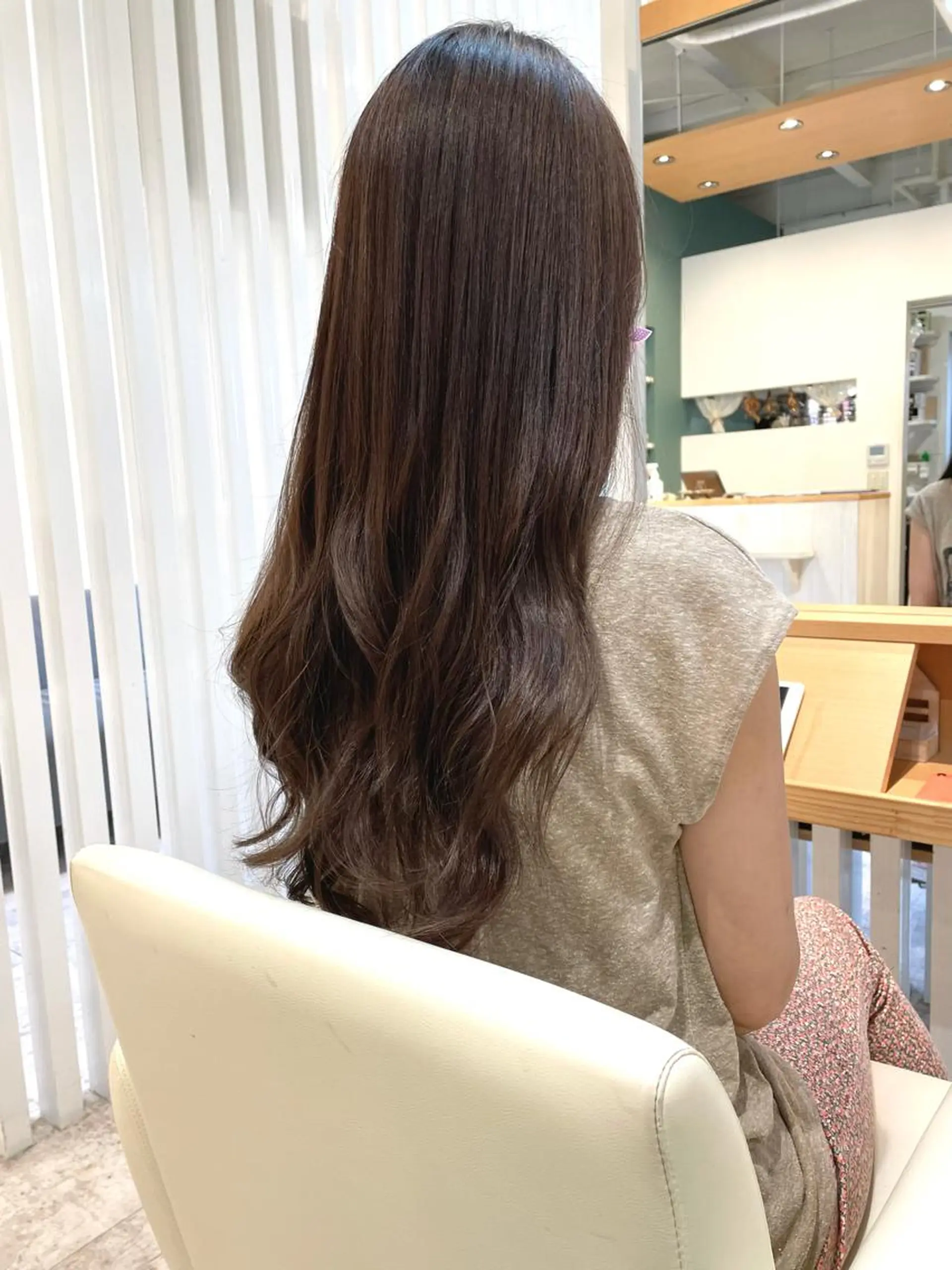 ロング カラー ヘアアレンジ グレージュ モカグレージュ カット ヘアカラー トリートメント ヘッドスパ 北九州美容室 🕊️わかな✂︎のヘアスタイル