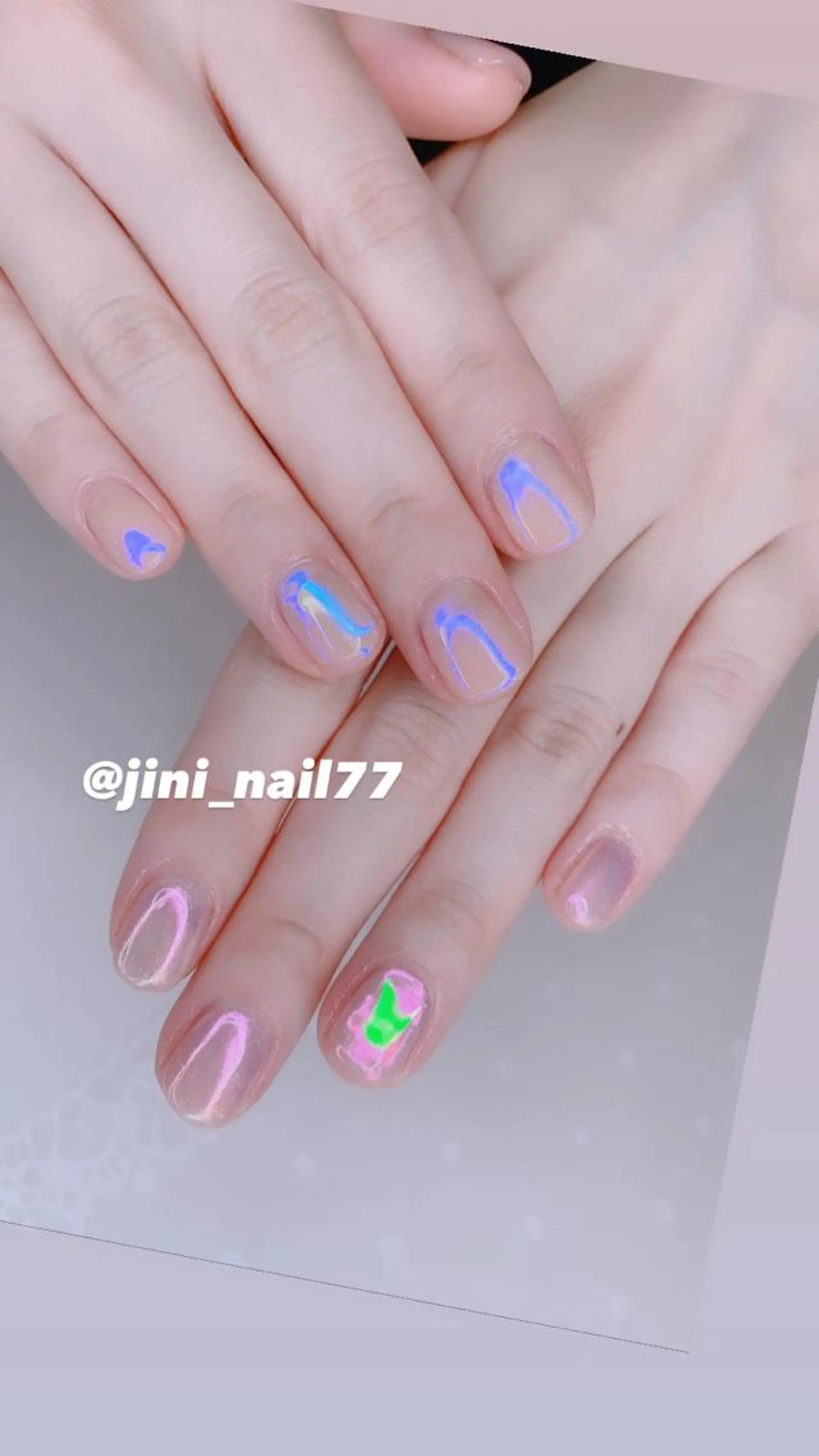 ネイル ハンドネイル JINI NAIL所属・ジニ ネイルのネイルデザイン