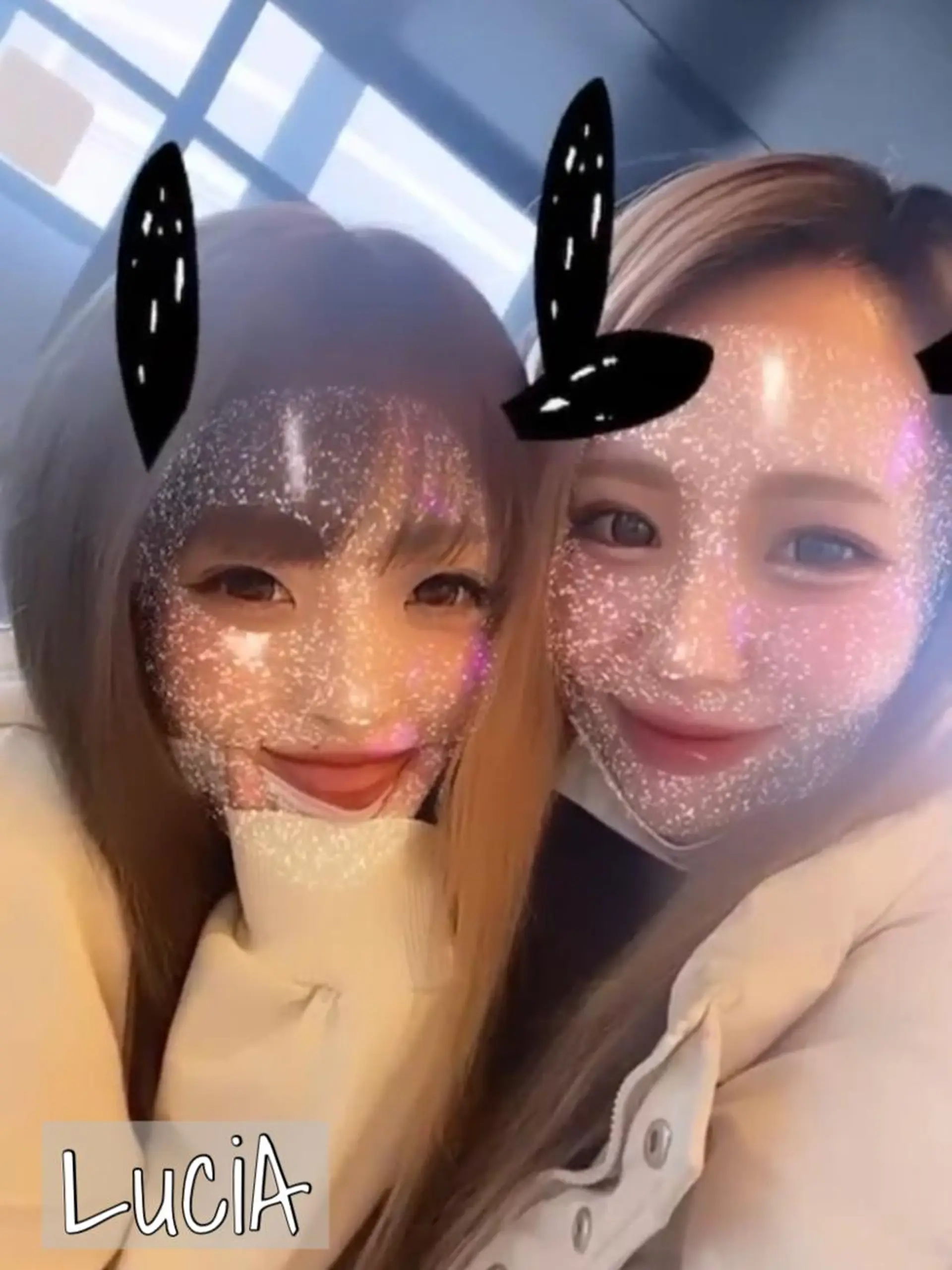 カラー ロング ヘアアレンジ LuciA/エクステ カラーのヘアスタイル