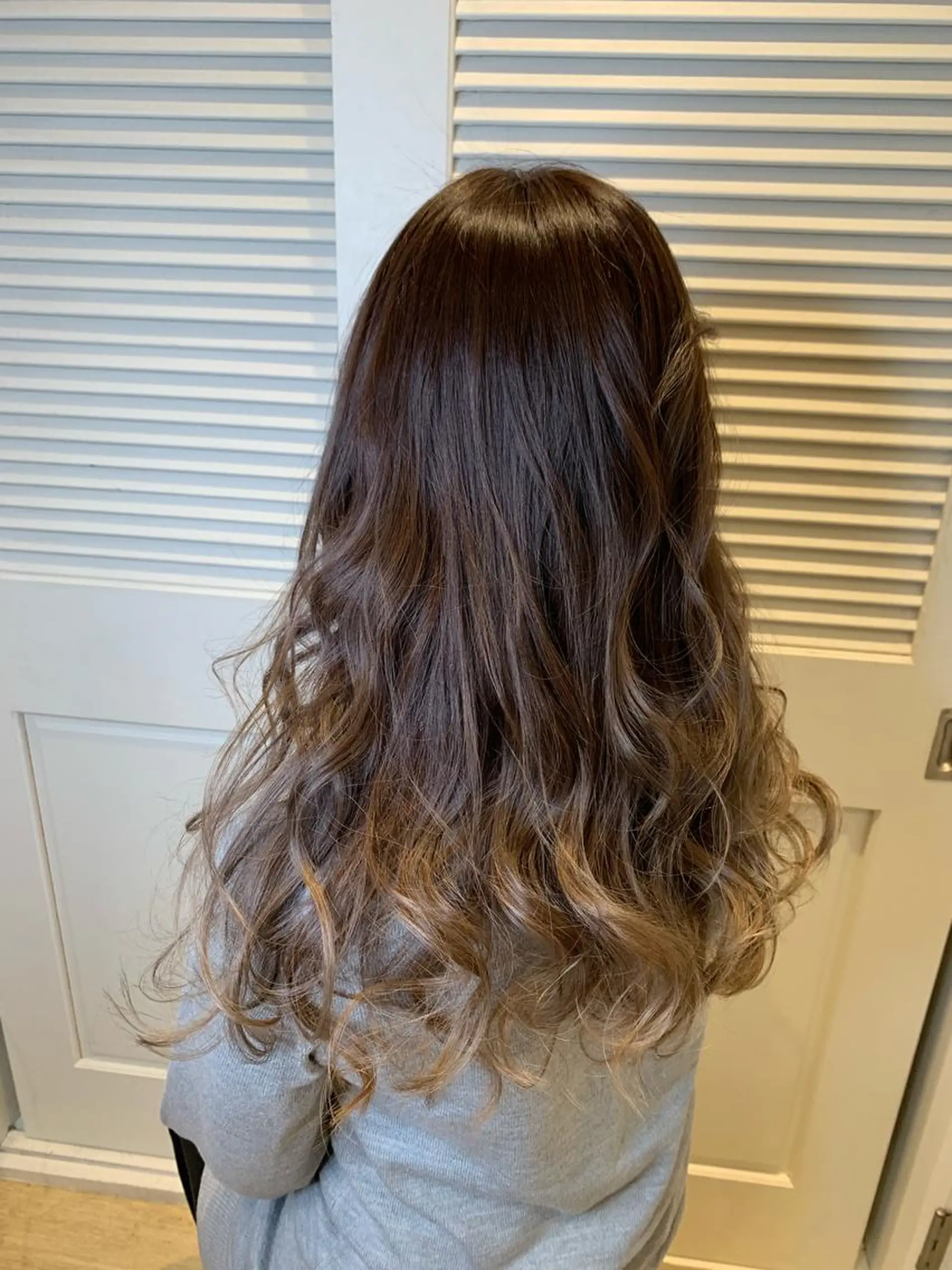 セミロング レイヤーカット ヘアカラー トリートメント 渋谷ハイトーン/ デザインカラー阿部のヘアスタイル