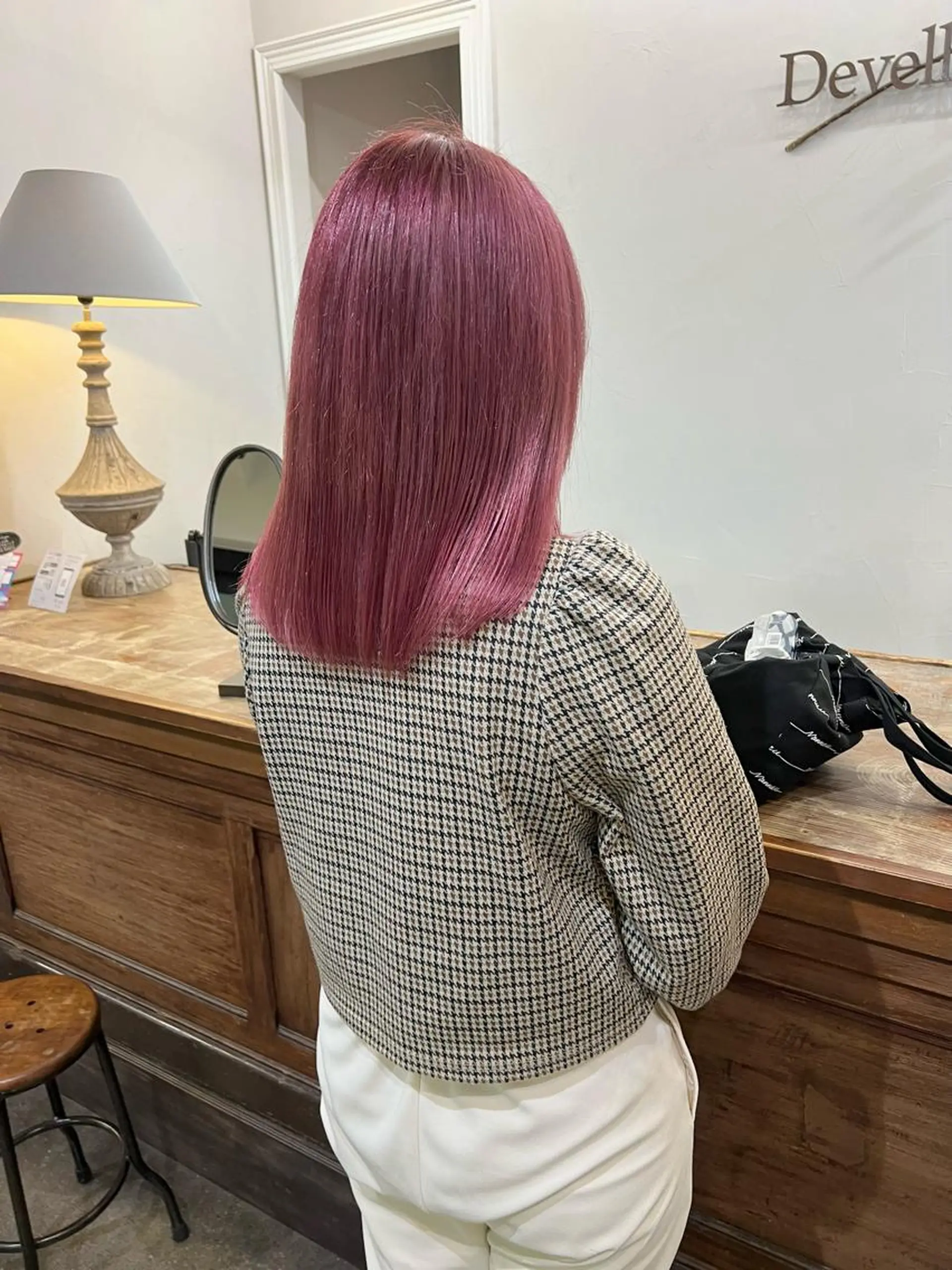 ミディアム カラー ブリーチ ピンクカラー シアーピンク カット ヘアカラー 千葉 郁也のヘアスタイル