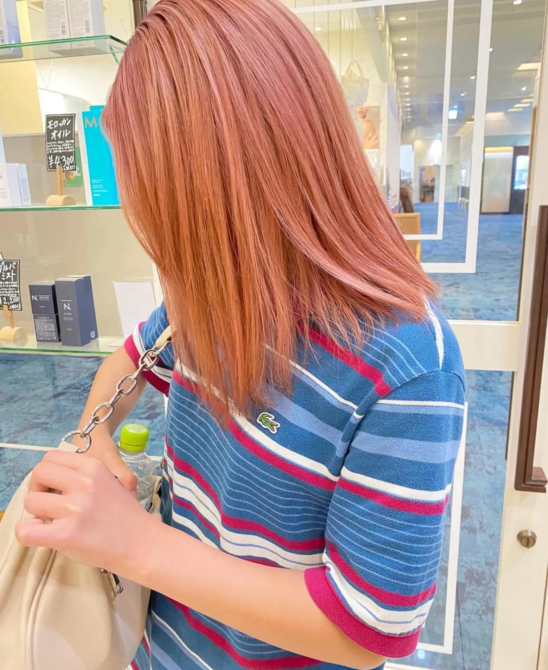 セミロング カラー riho/ブリーチ/ デザインカラー/辻堂のヘアスタイル