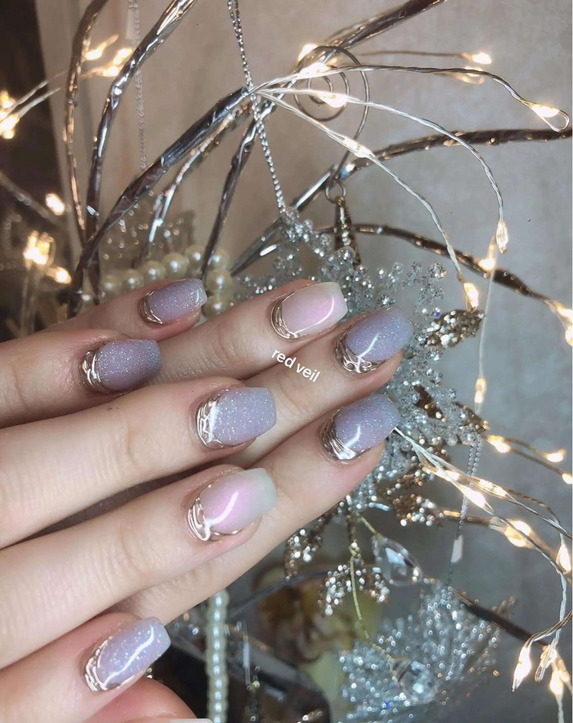 ミディアム ネイル 長さ出し専門 nynaのネイルデザイン