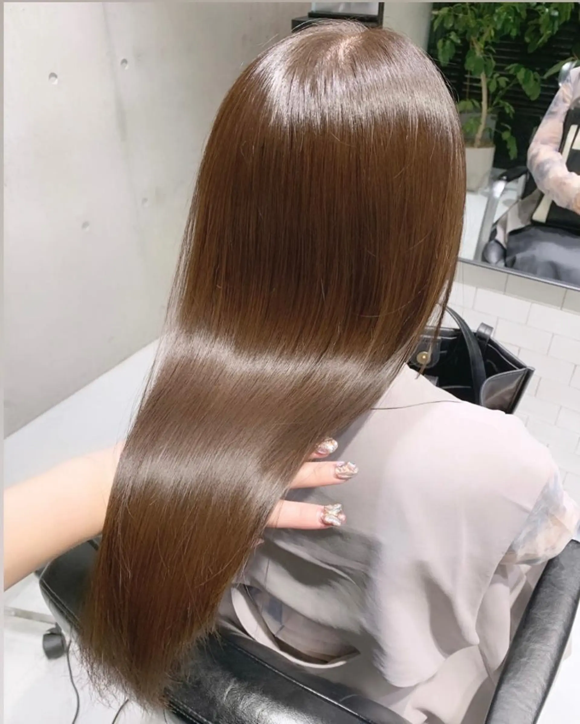 ロング カラー カット ヘアカラー トリートメント ヘッドスパ ヘアセット 透明感/オリーブ/ グレージュ/YUKAのヘアスタイル