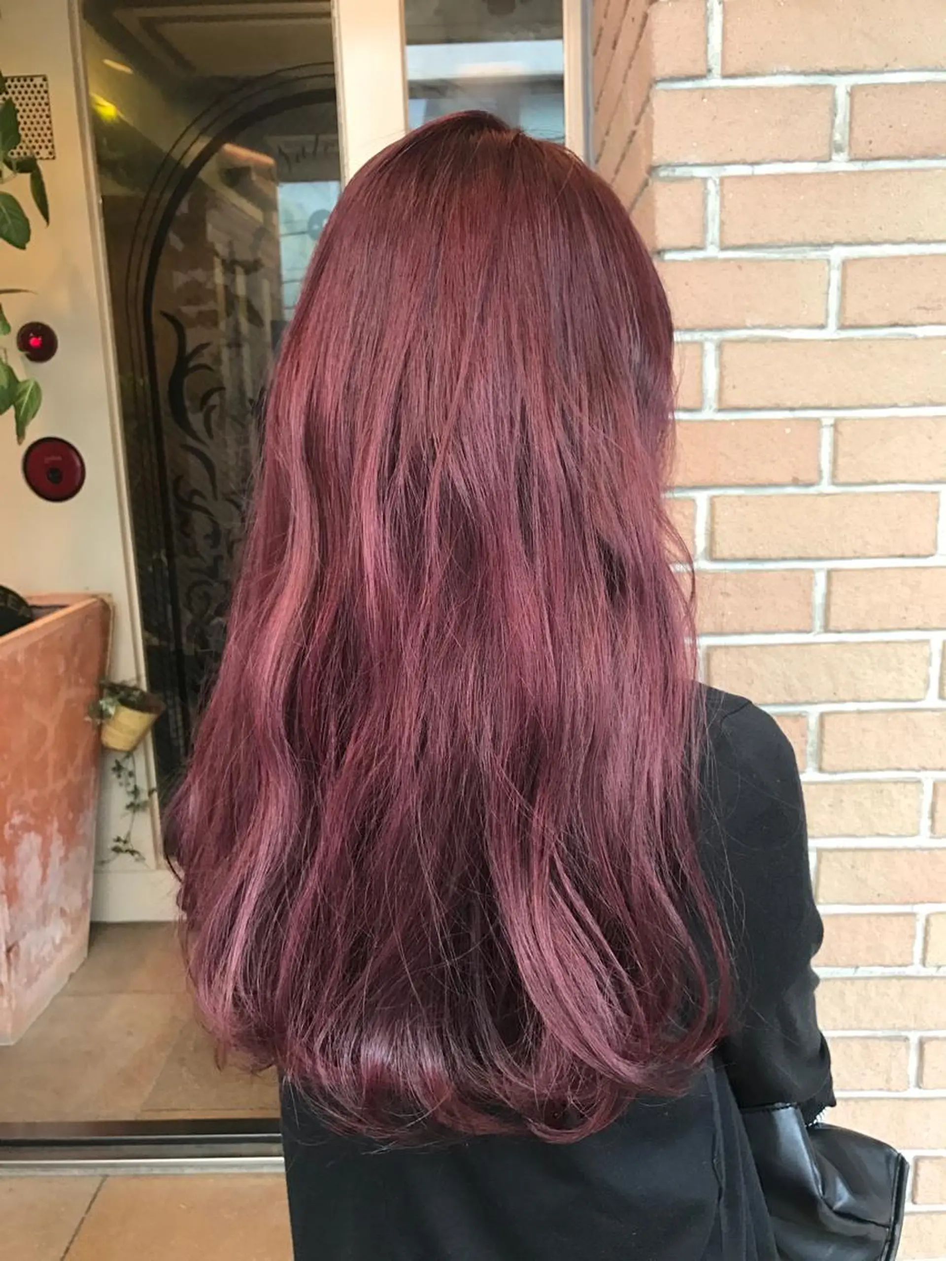 ミディアム カラー パーマ ヘアアレンジ メンズ キッズ ネイル マツエク・マツパ ダブルカラー ピンクカラー カラーマツエク ピンク サロンドミルク 原宿のヘアスタイル