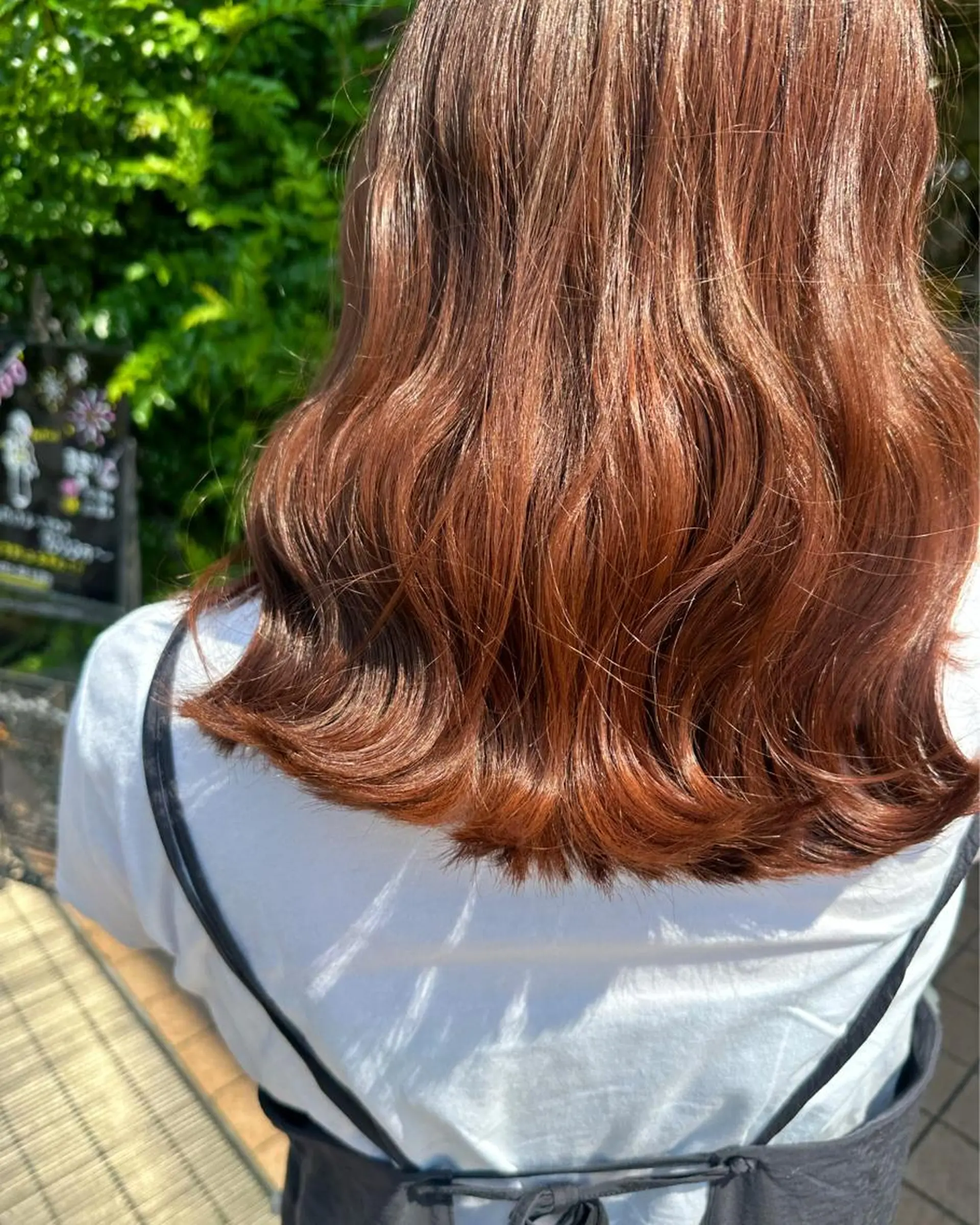 ミディアム オレンジブラウン ヘアカラー ツヤ髪質改善 💜れいな💜のヘアスタイル