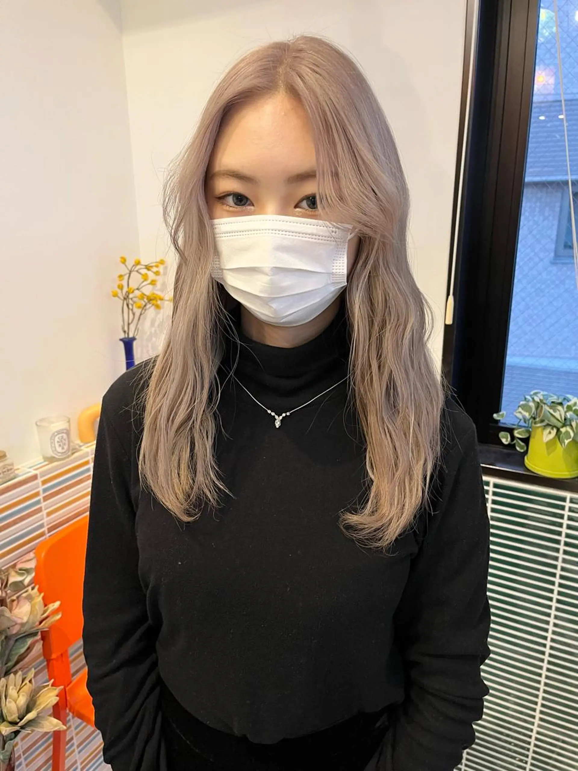 ロング カラー ベージュカラー ブリーチ ホワイトベージュ カット ヘアカラー トリートメント 🩷ハイトーン透明感 レイヤー🩷ユリカのヘアスタイル