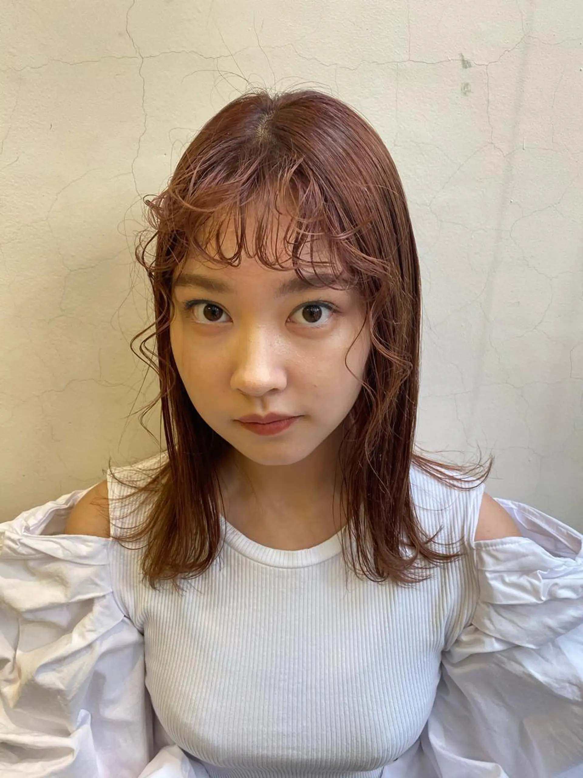 セミロング カラー パーマ ヘアアレンジ セミロングパーマ オン眉 ヘアカラー パーマ パーマ指名No1 /namiのヘアスタイル