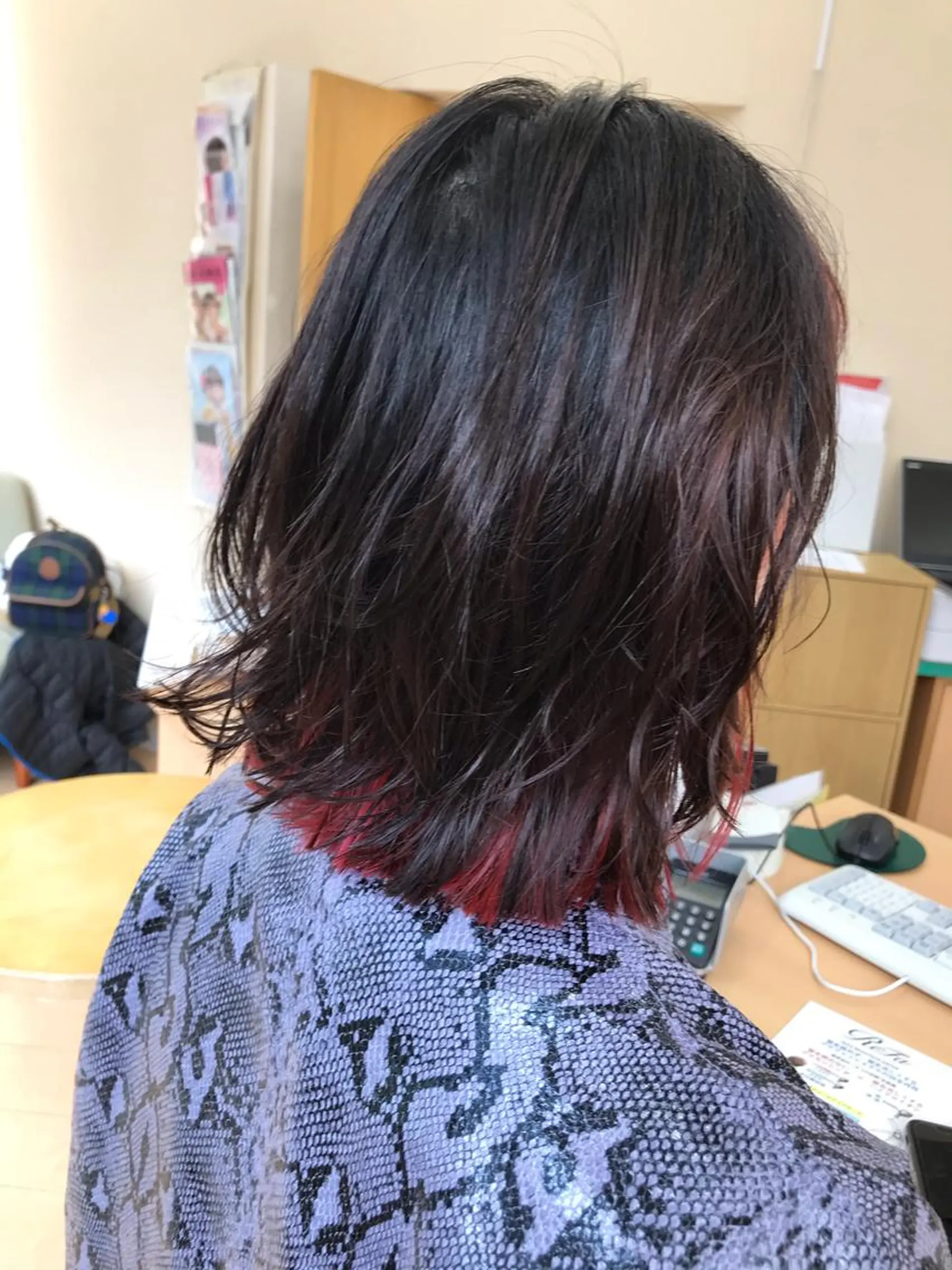 ミディアム 吉岡 智行のヘアスタイル