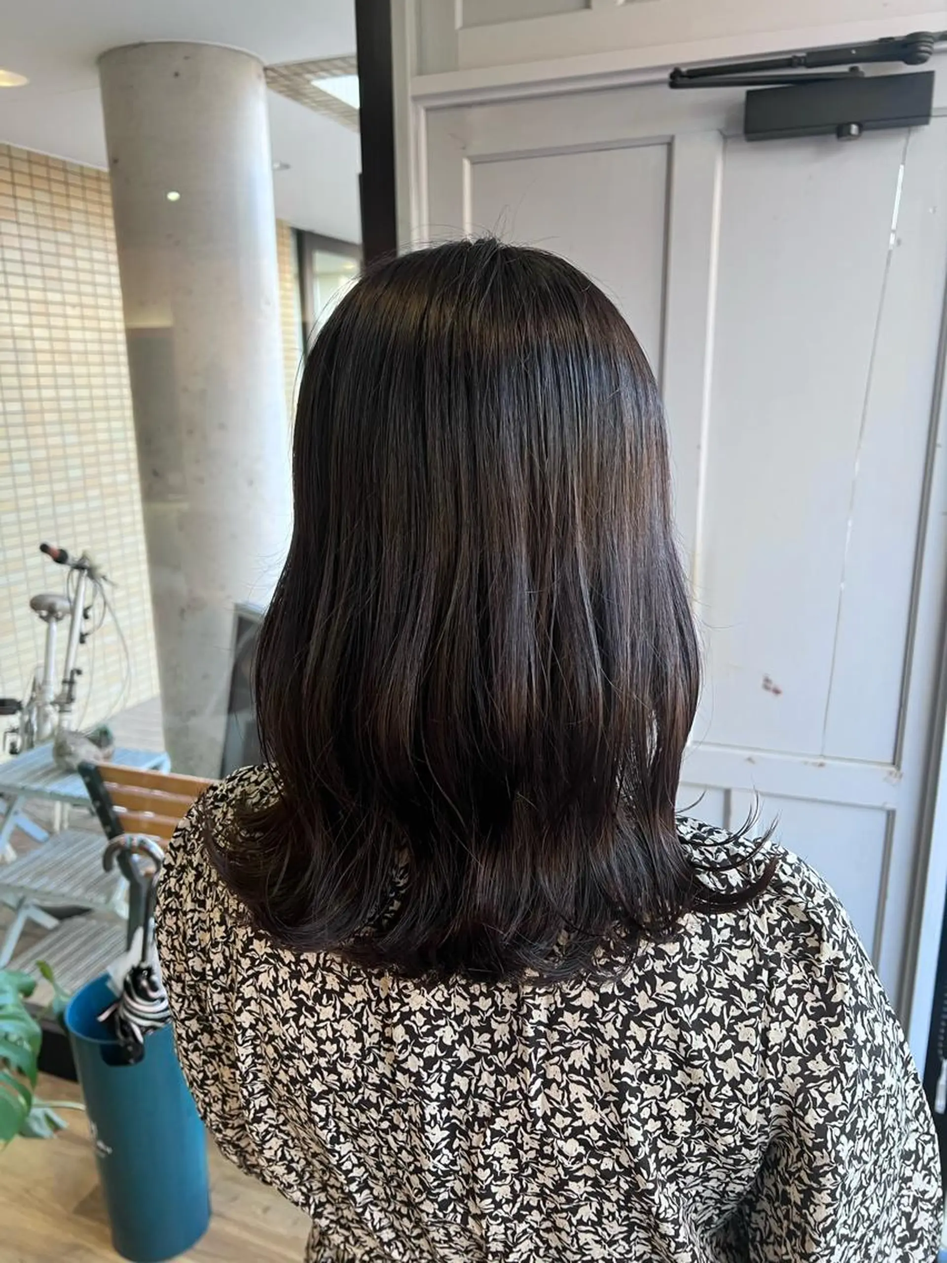 ロング カラー ヘアカラー トリートメント ツキダテ ユイのヘアスタイル