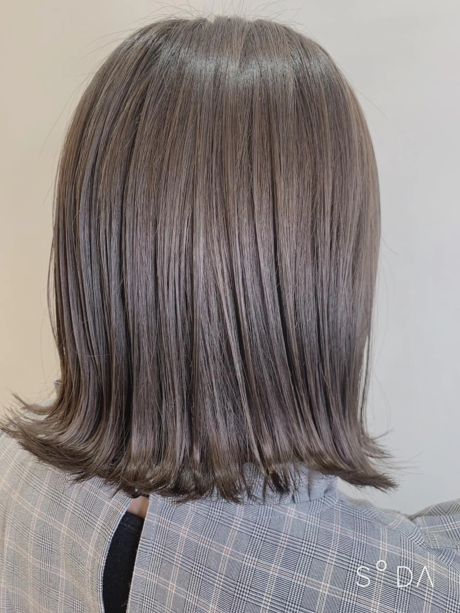 ミディアム カラー 店長ハイトーンカラー 柞山史奈のヘアスタイル