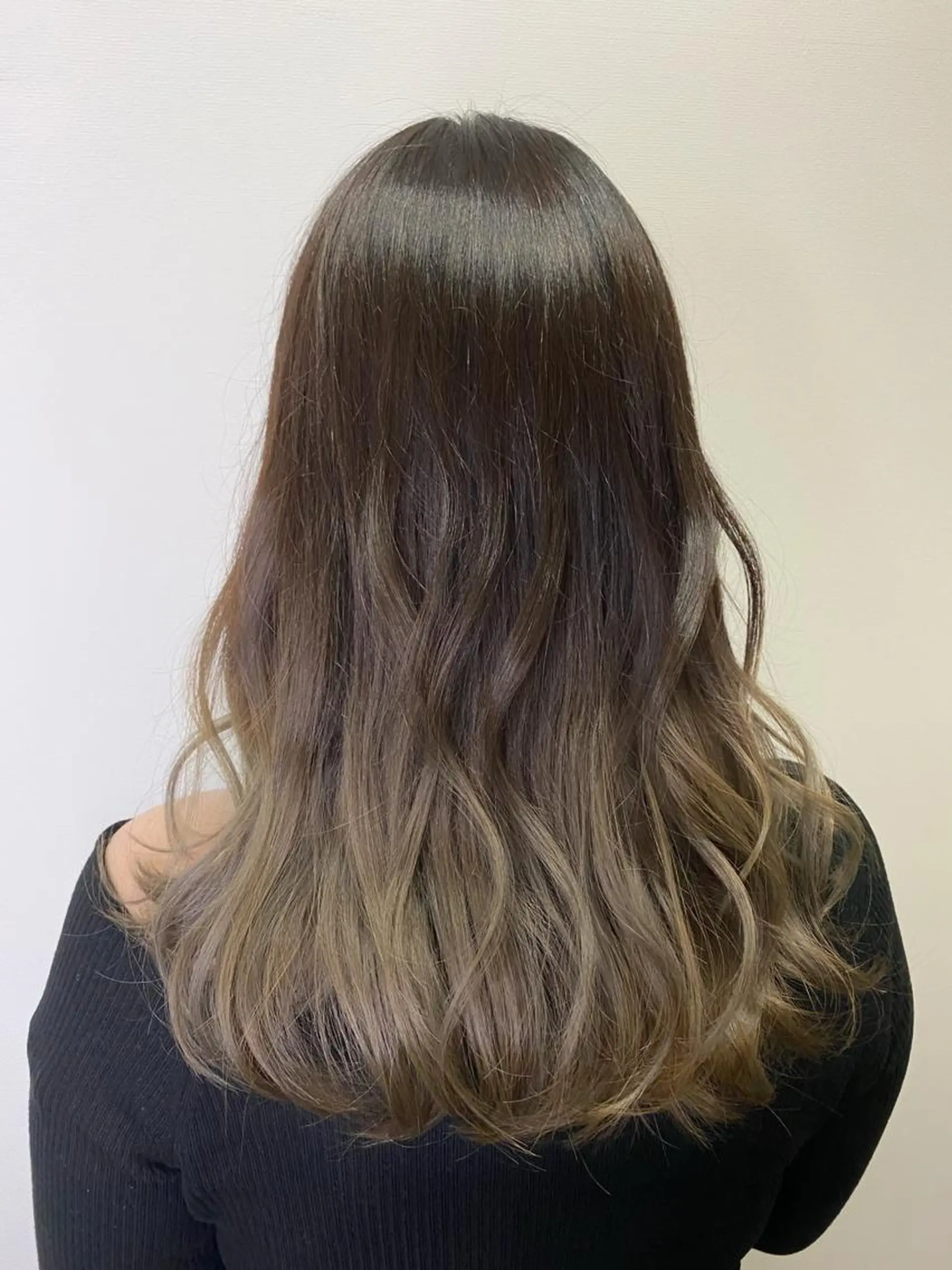 セミロング 北山 なるみのヘアスタイル