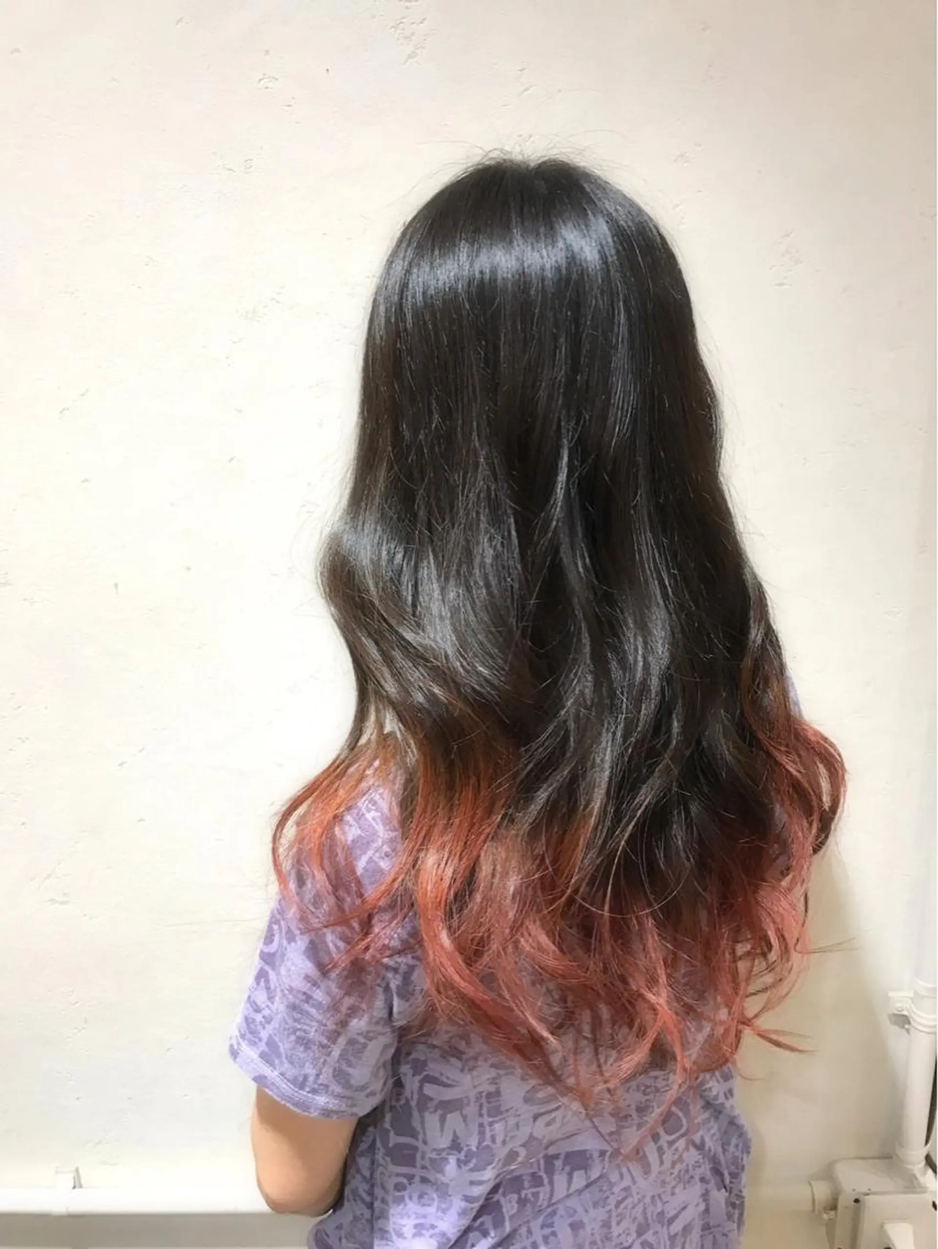 ロング カラー パーマ ヘアアレンジ グラデーションカラー ピンクカラー filo byFeria渋谷所属・縮毛矯正/美髪 髪質改善/石田幸輔のヘアスタイル