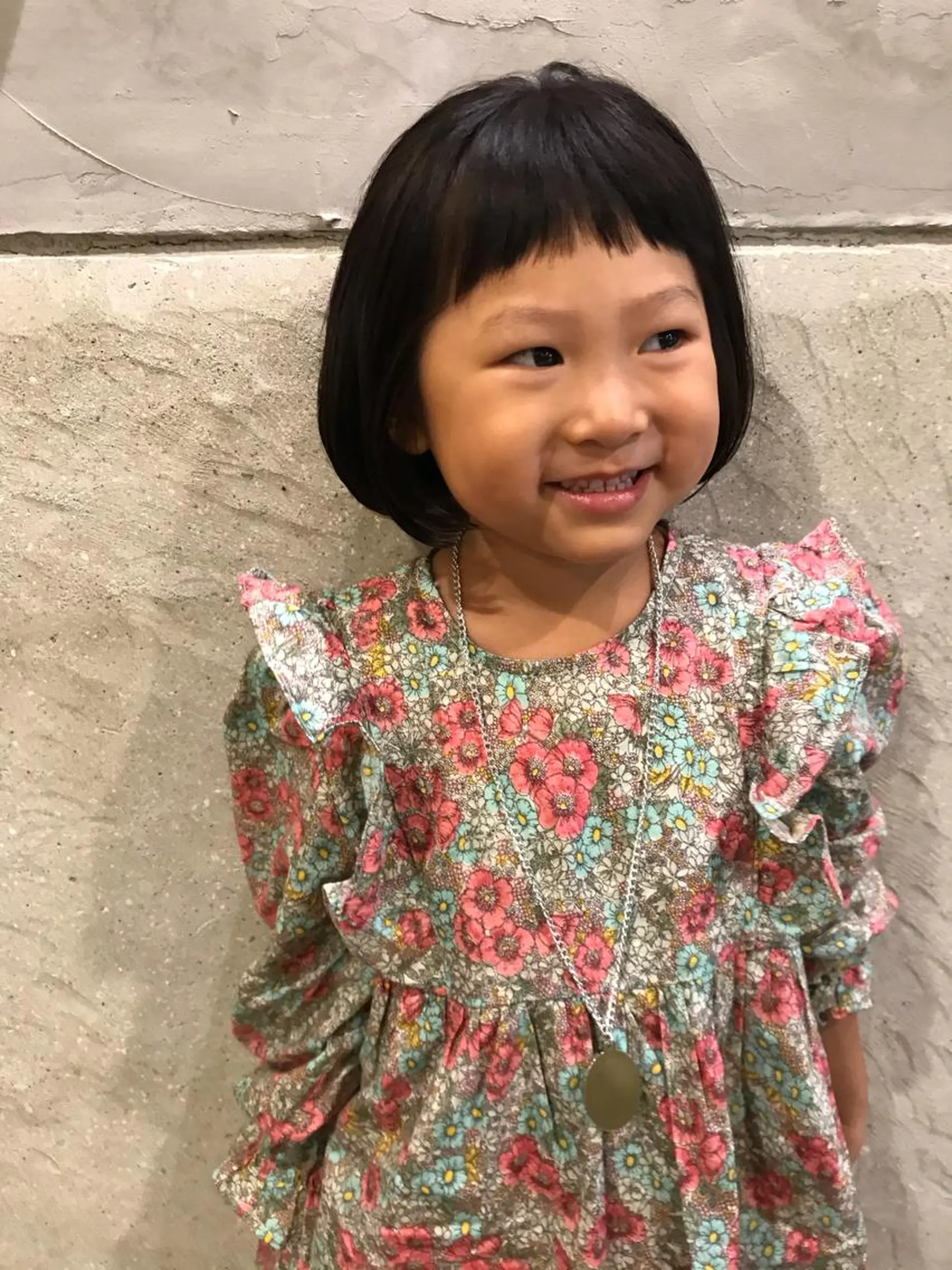 ショート さの あやねのヘアスタイル