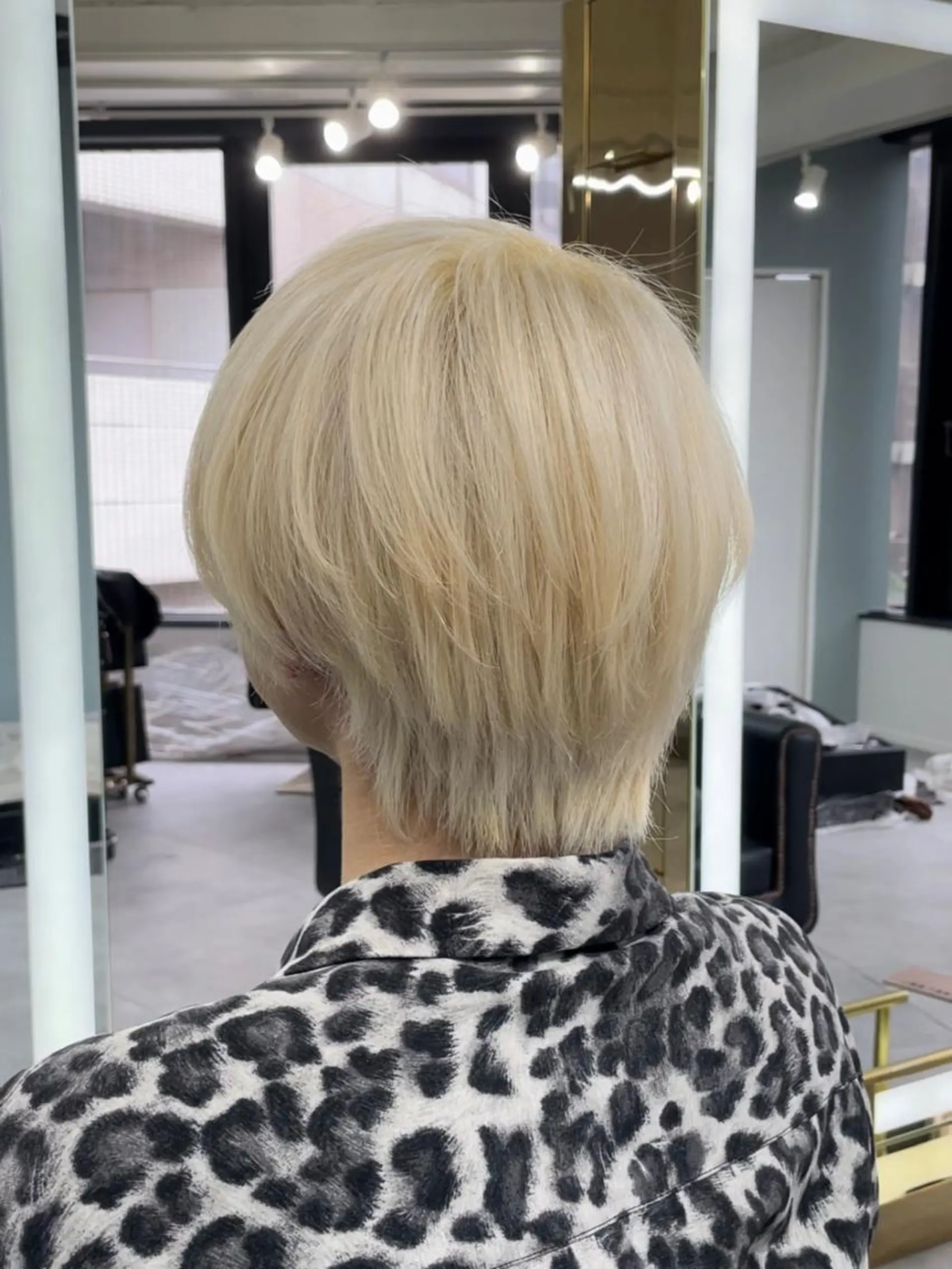 ショート senjyu GINZA所属・バレイヤージュ/ハイ ライト/庄司鉄平のヘアスタイル