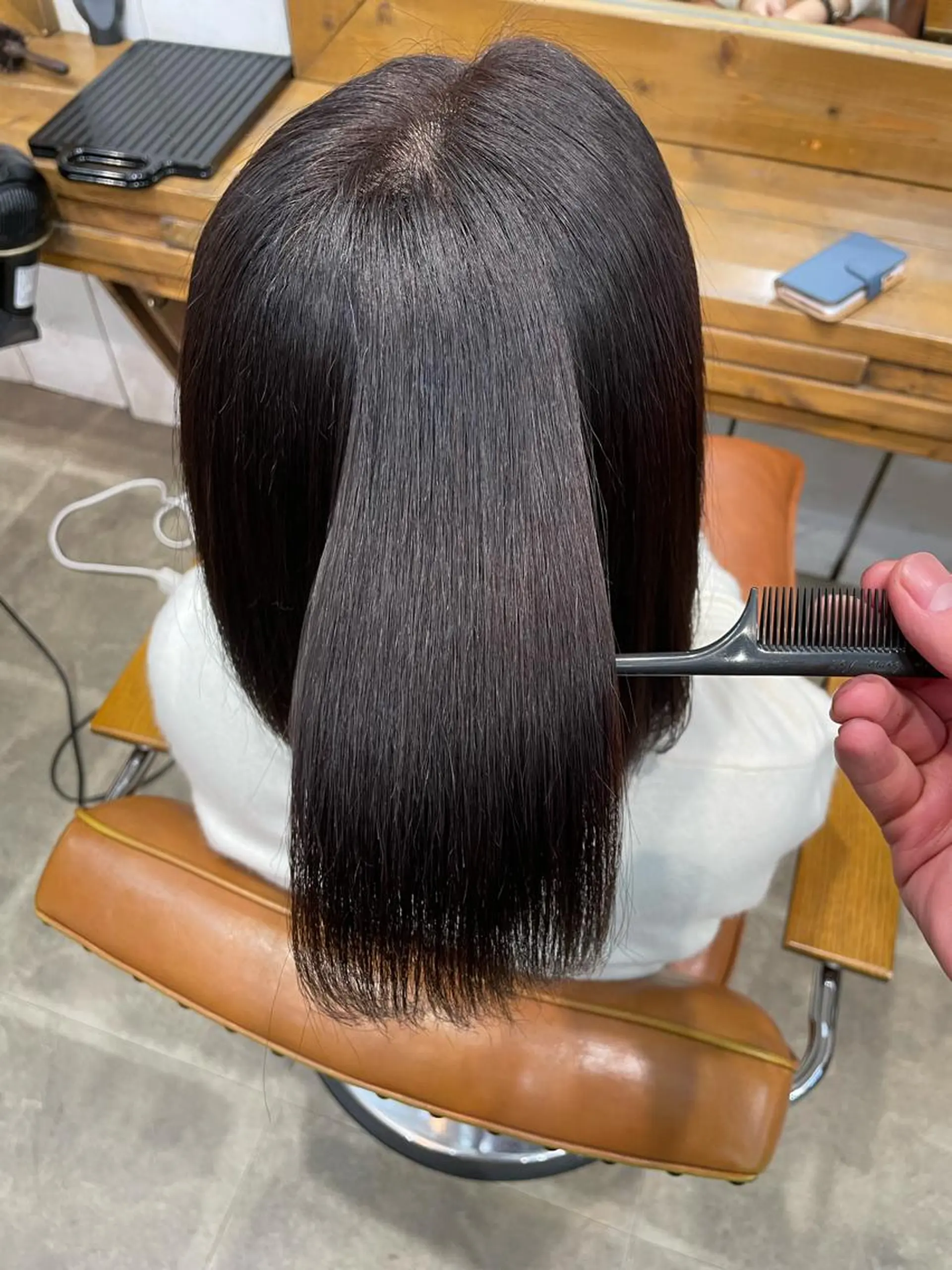 ミディアム 松田 恋のヘアスタイル