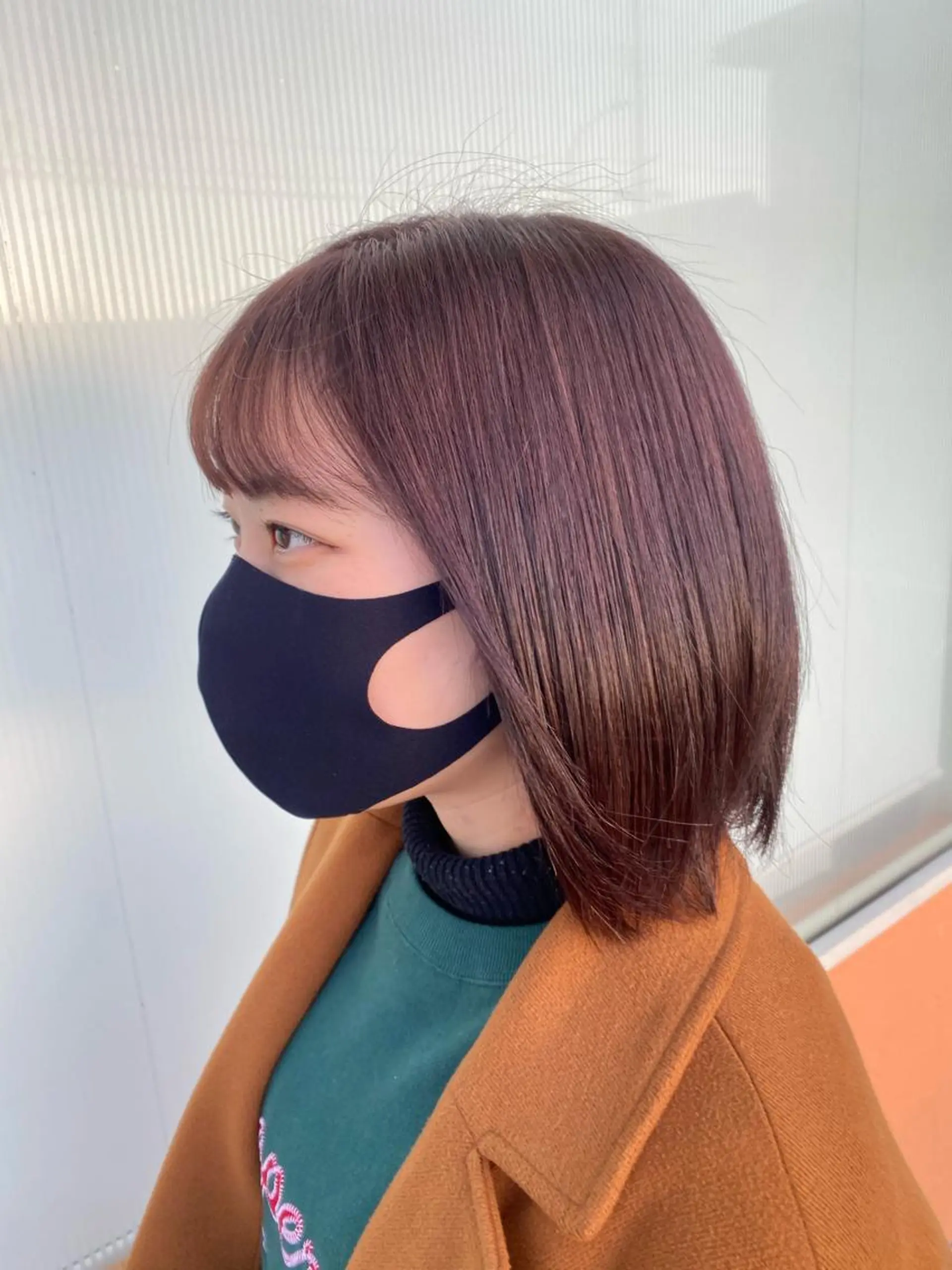 ミディアム ピンクブラウン Number CHIHIROのヘアスタイル