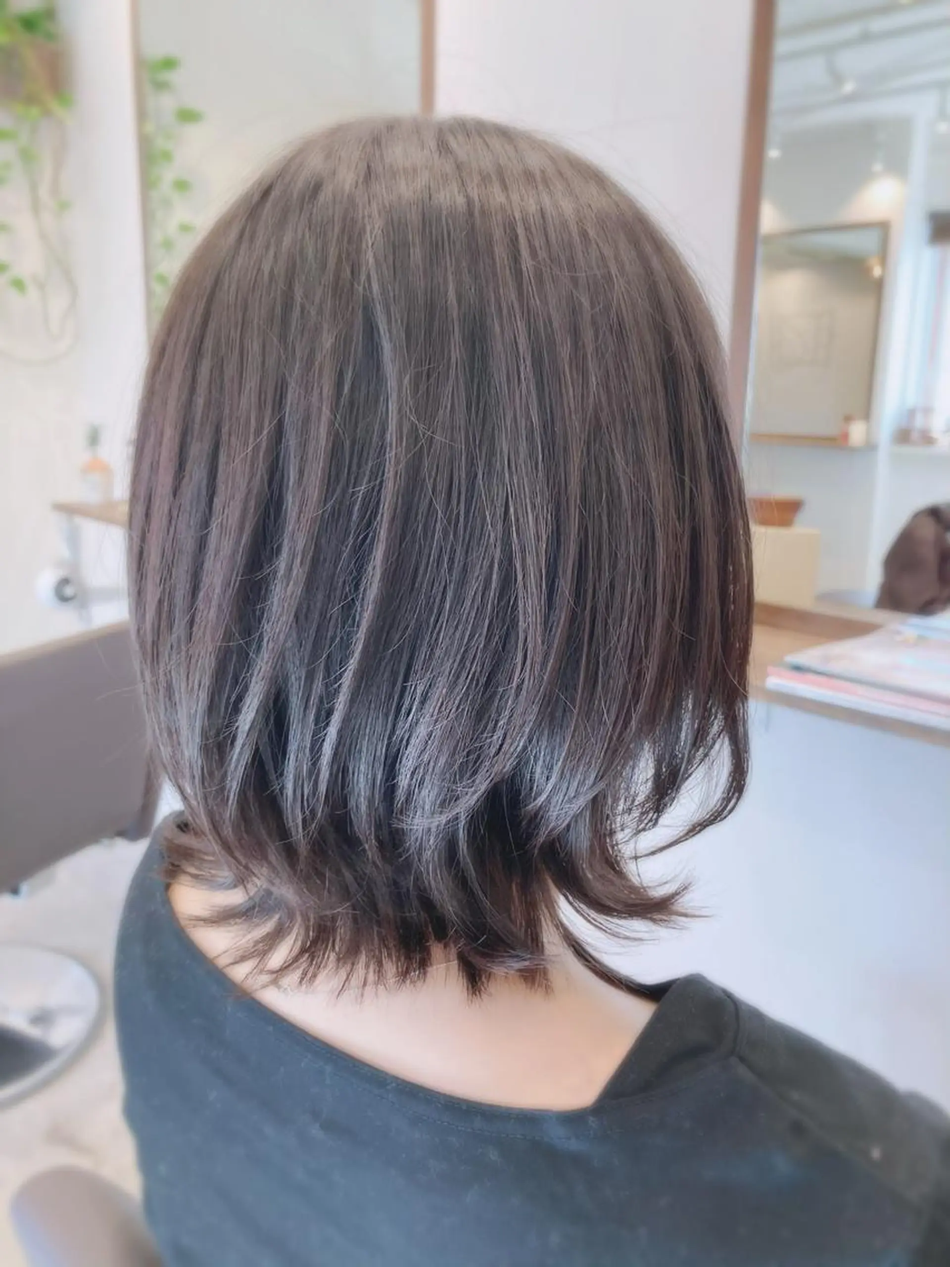 ミディアム レイヤーカット mu-kicii 三鷹店所属・撮影モデル募集中☆ オグリヤスエのヘアスタイル