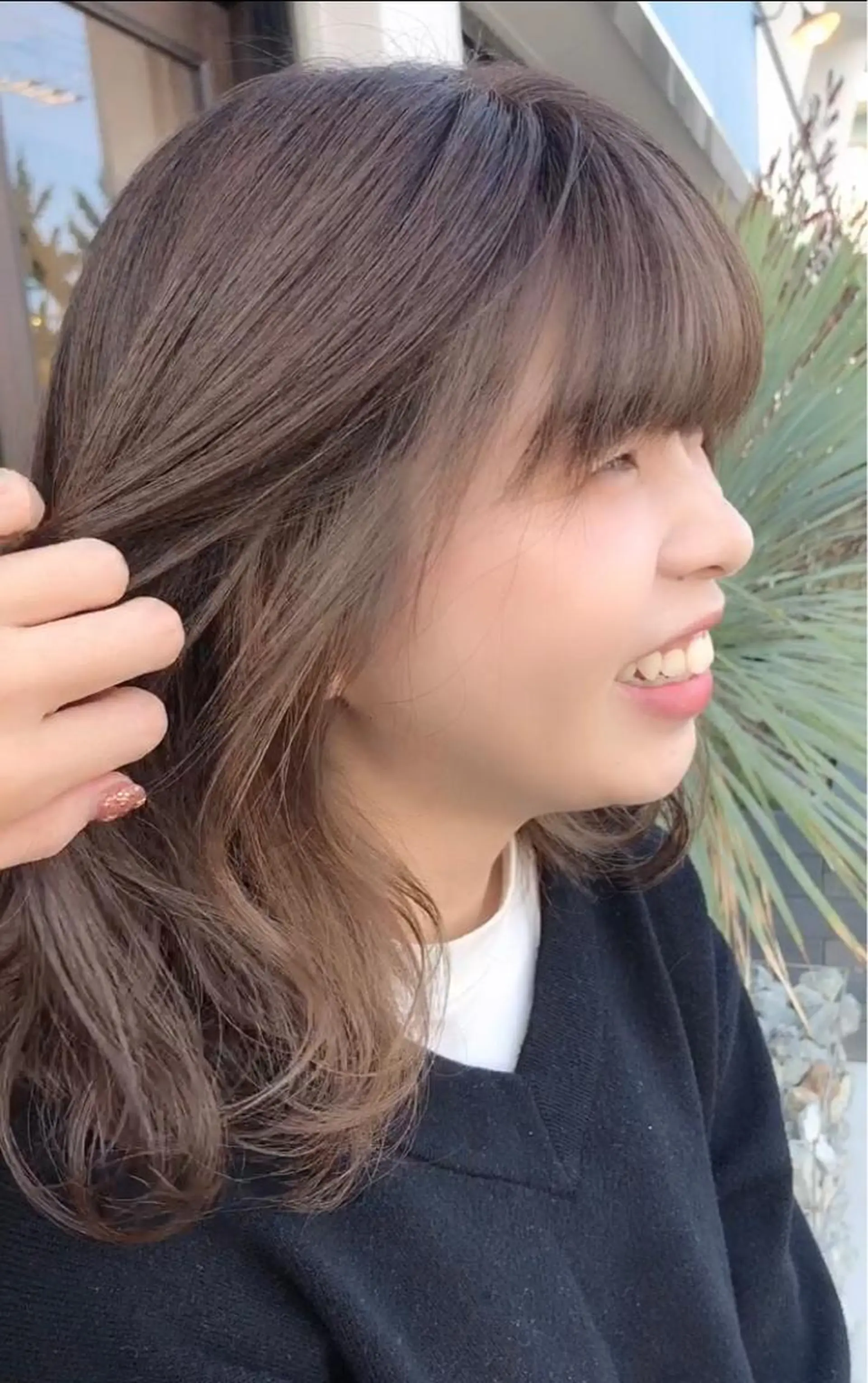 カラー イヤリングカラー ヘアーサロングラッド所属・三村 桜生のヘアスタイル