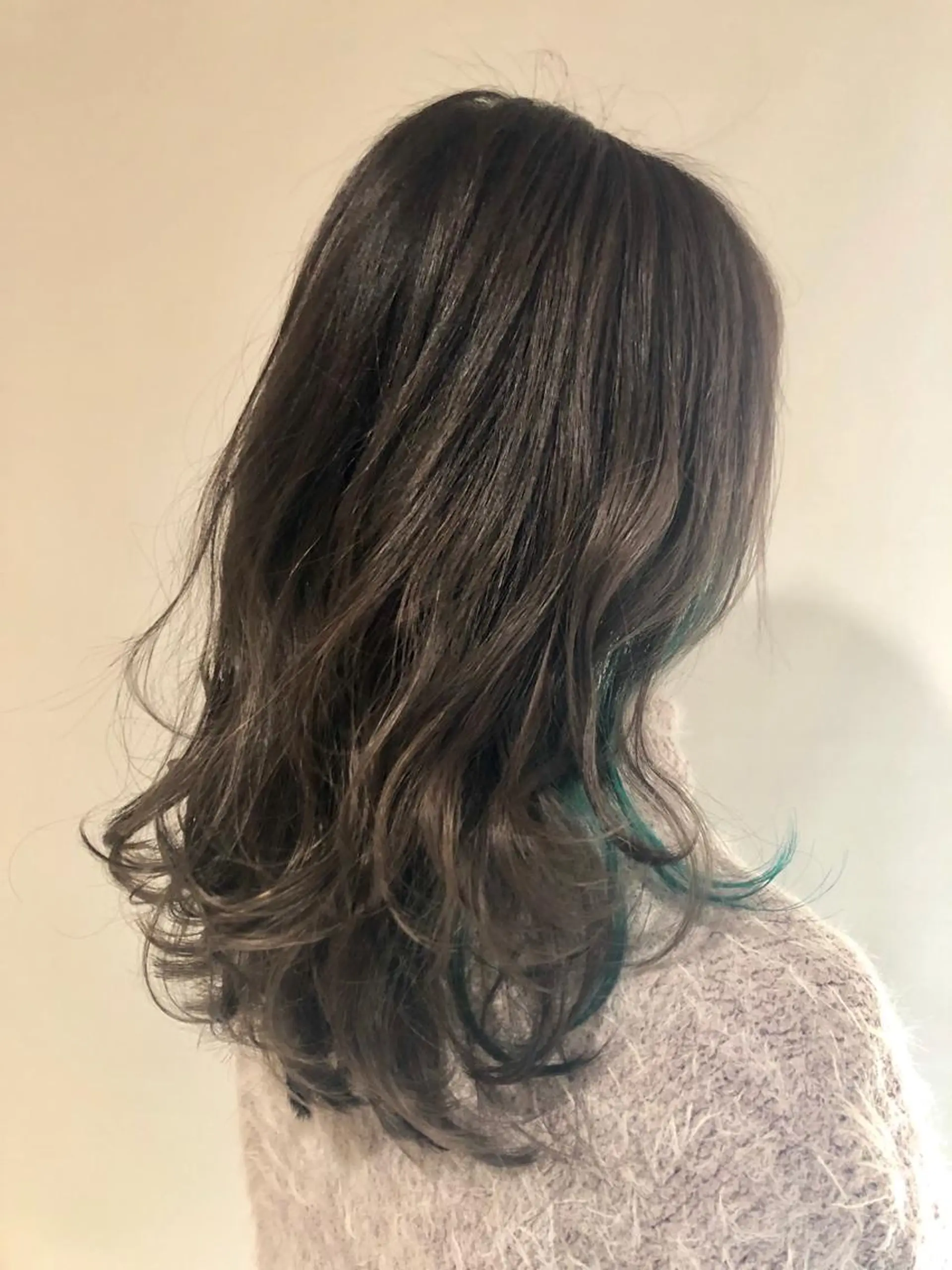 セミロング ヘアカラー 冨田 義智のヘアスタイル