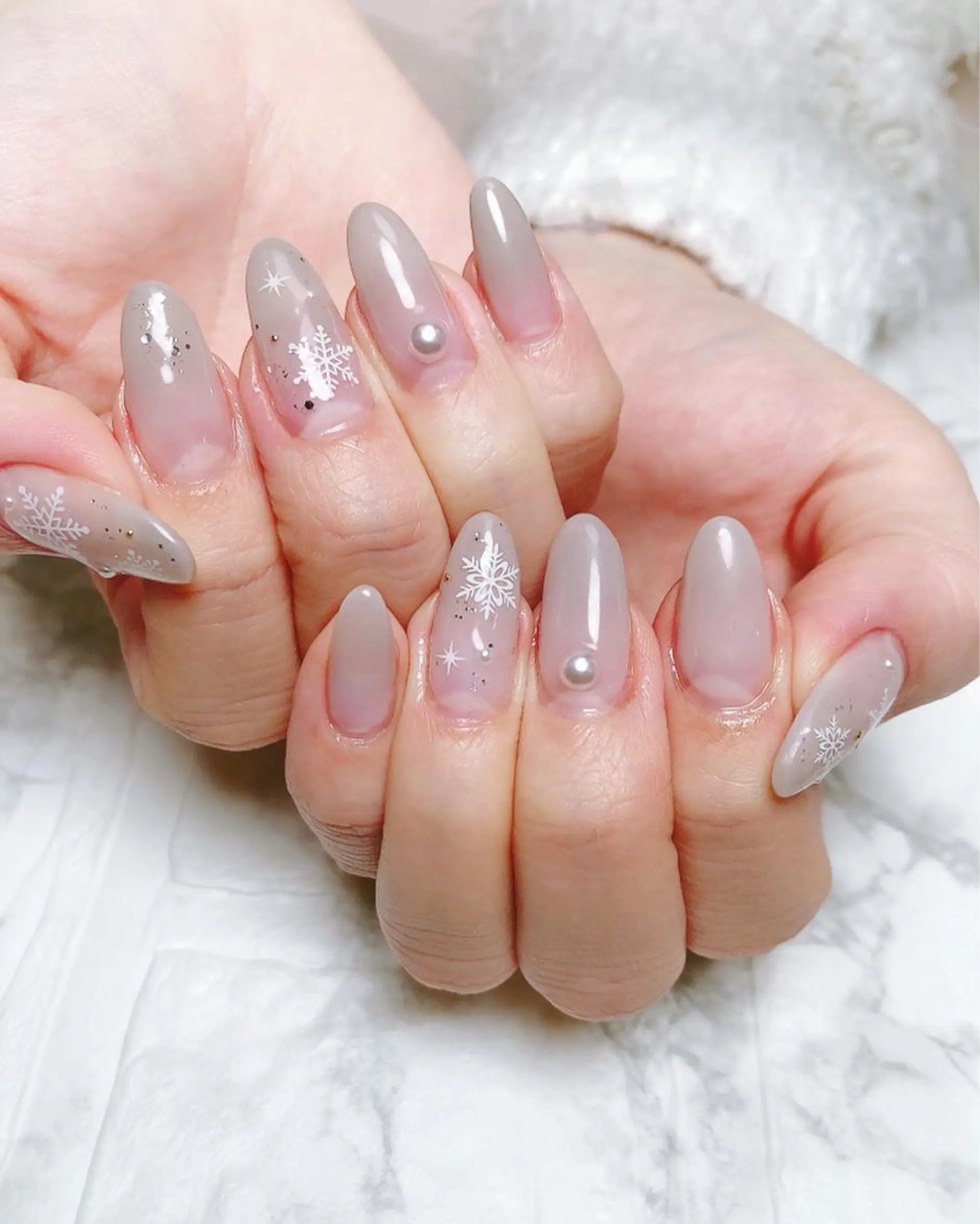 ネイル 冬ネイル ハンドネイル ハンドケア Nailsalon Eve（イヴ）のネイルデザイン