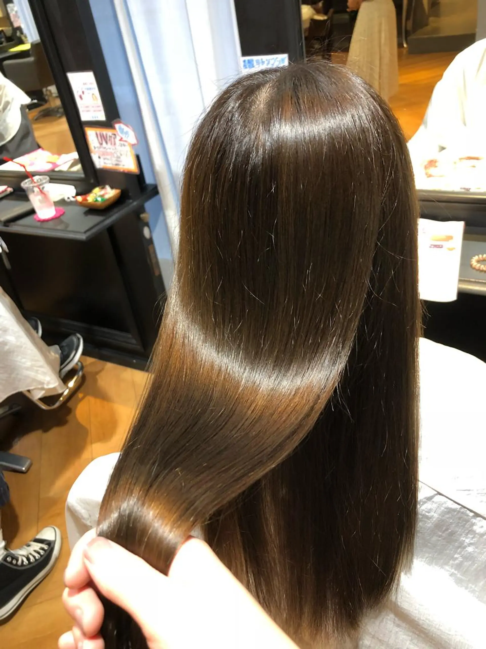 ロング カラー 奥田 千尋のヘアスタイル