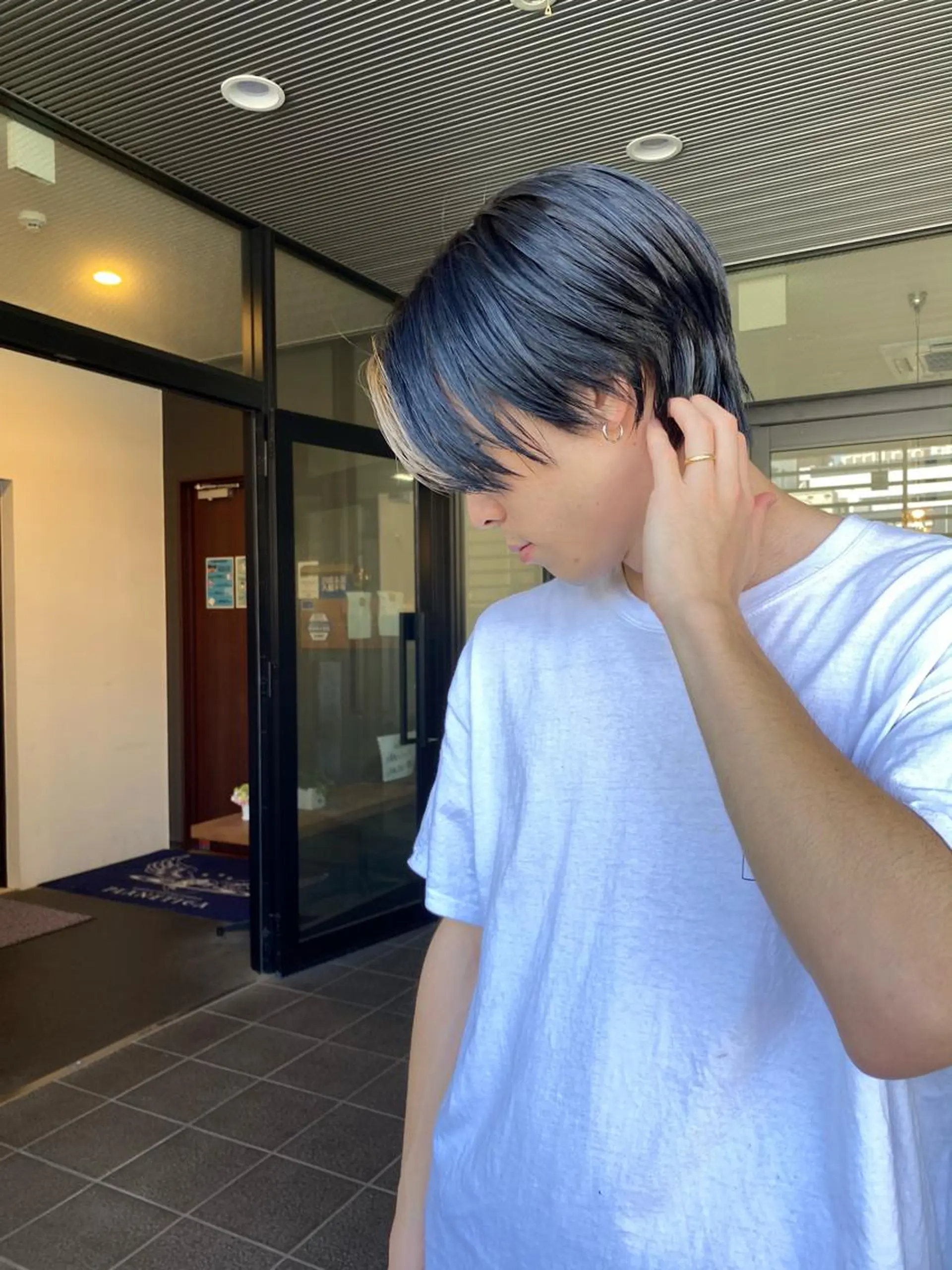 ショート カラー パーマ ヘアアレンジ umu.［韓国ヘア /ダウンパーマ］のヘアスタイル