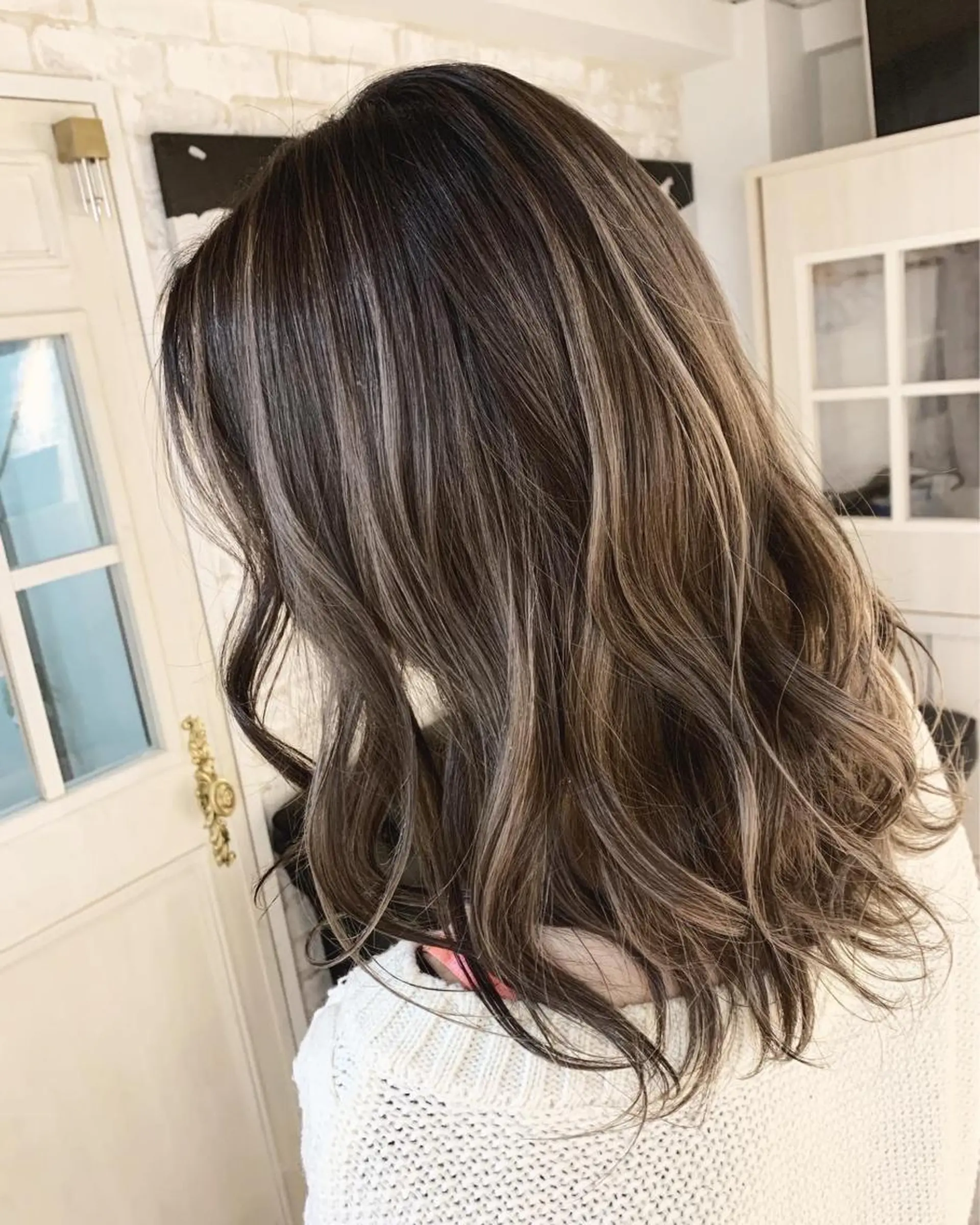 セミロング カラー grow恵比寿【グロウ】髪質改善/ハイライト/ブリーチ/レイヤーカット所属・奥野 貴史　代表　レイヤーのヘアスタイル