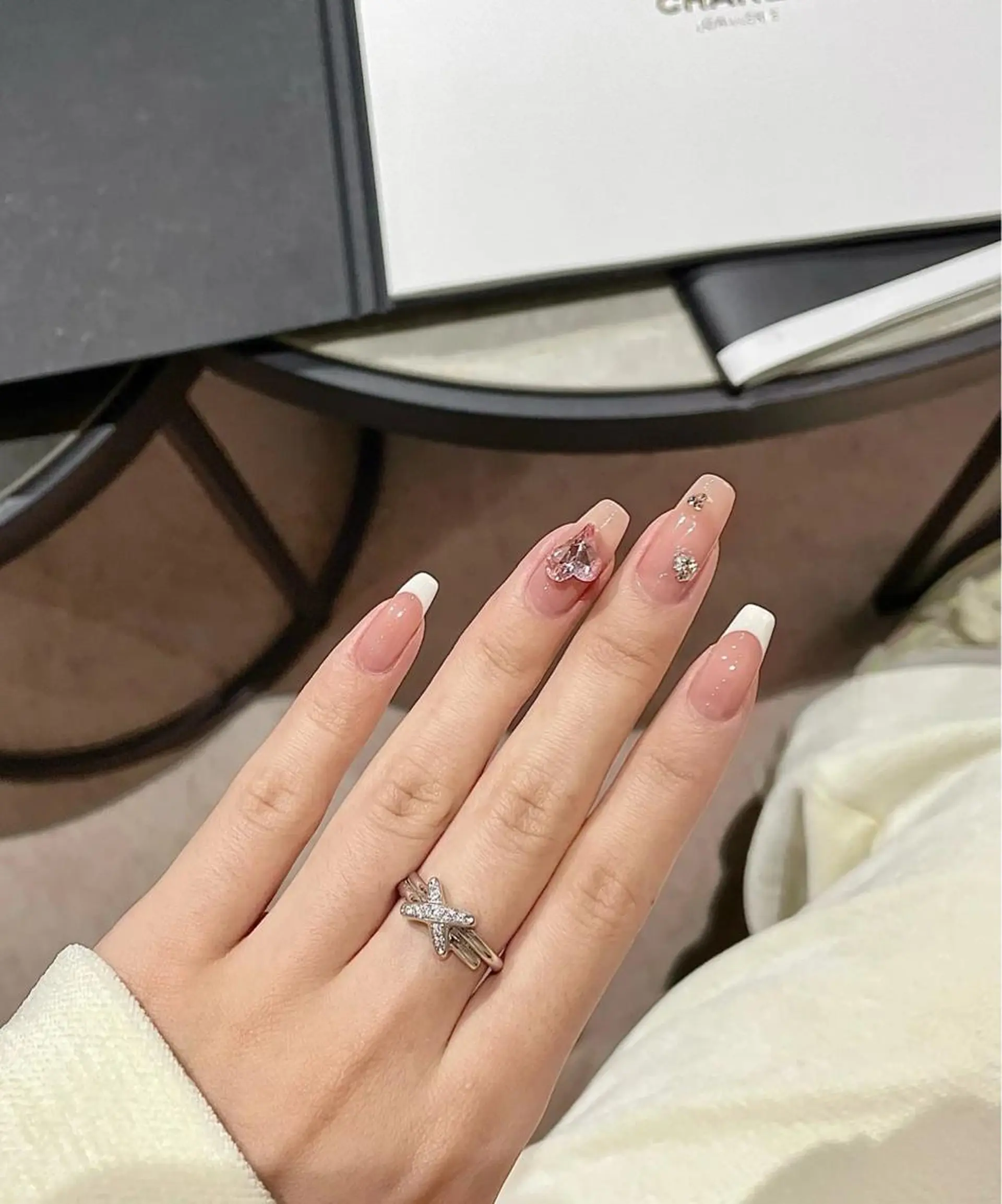 ネイル u1salon所属・ゆい ユイのネイルデザイン