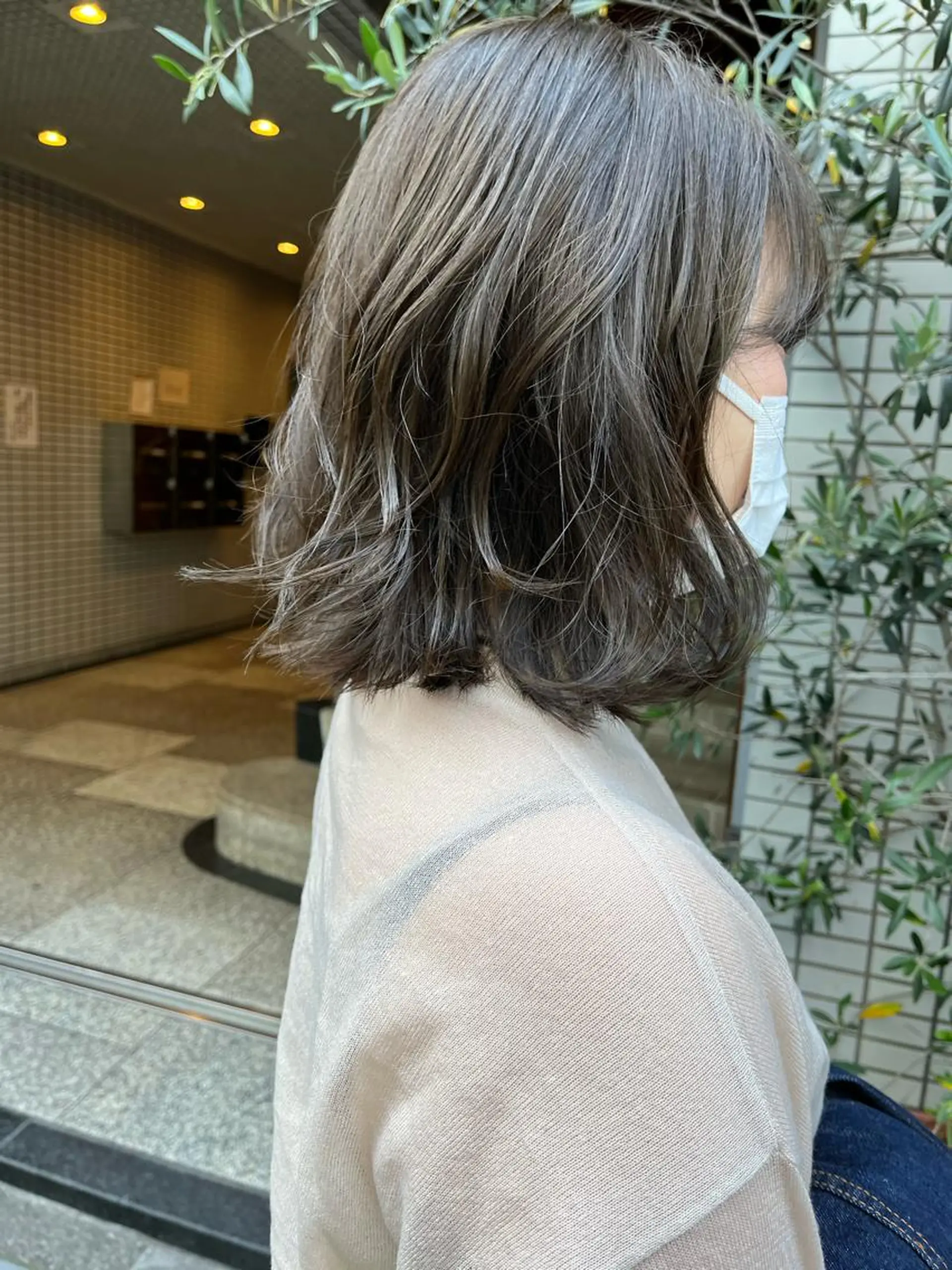 ミディアム カラー ヘアアレンジ カット ヘアカラー トリートメント ヘアセット 🌷ボブ/髪質改善 ストレートのヘアスタイル