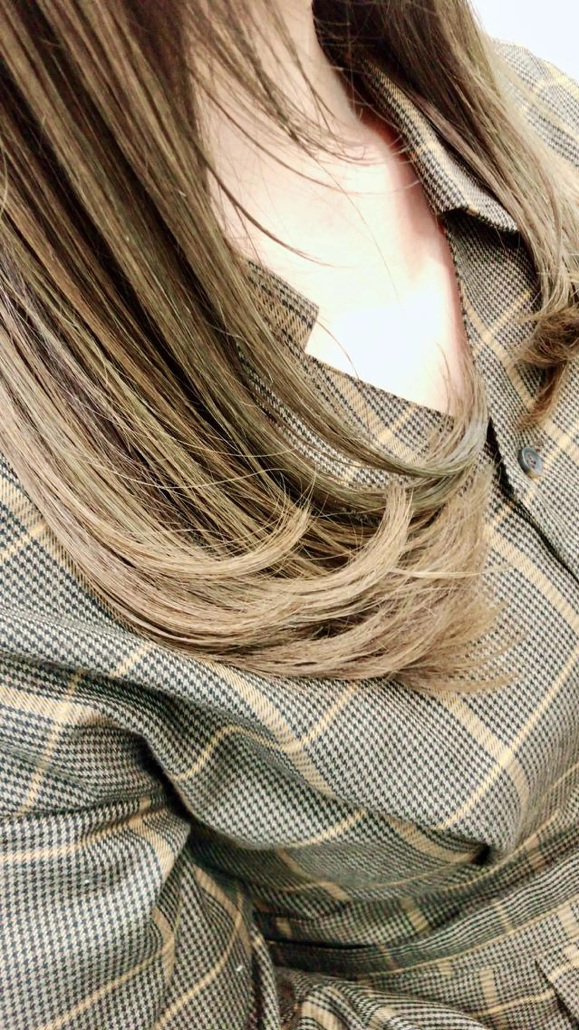 ロング カラー アッシュ レイヤーカット カット ヘアカラー ヘアセット MUSASHI ブリーチカラー◎のヘアスタイル