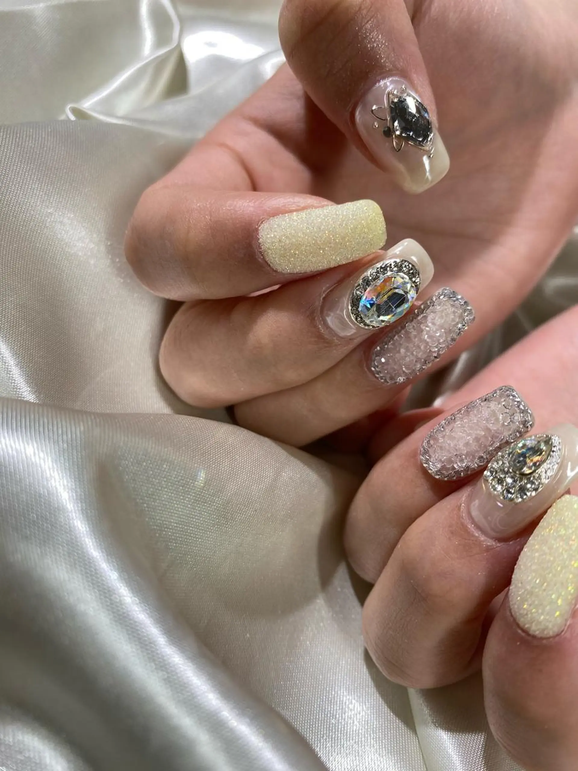 ネイル 持ち込み ニュアンスネイル Charme. NOBUKOのネイルデザイン