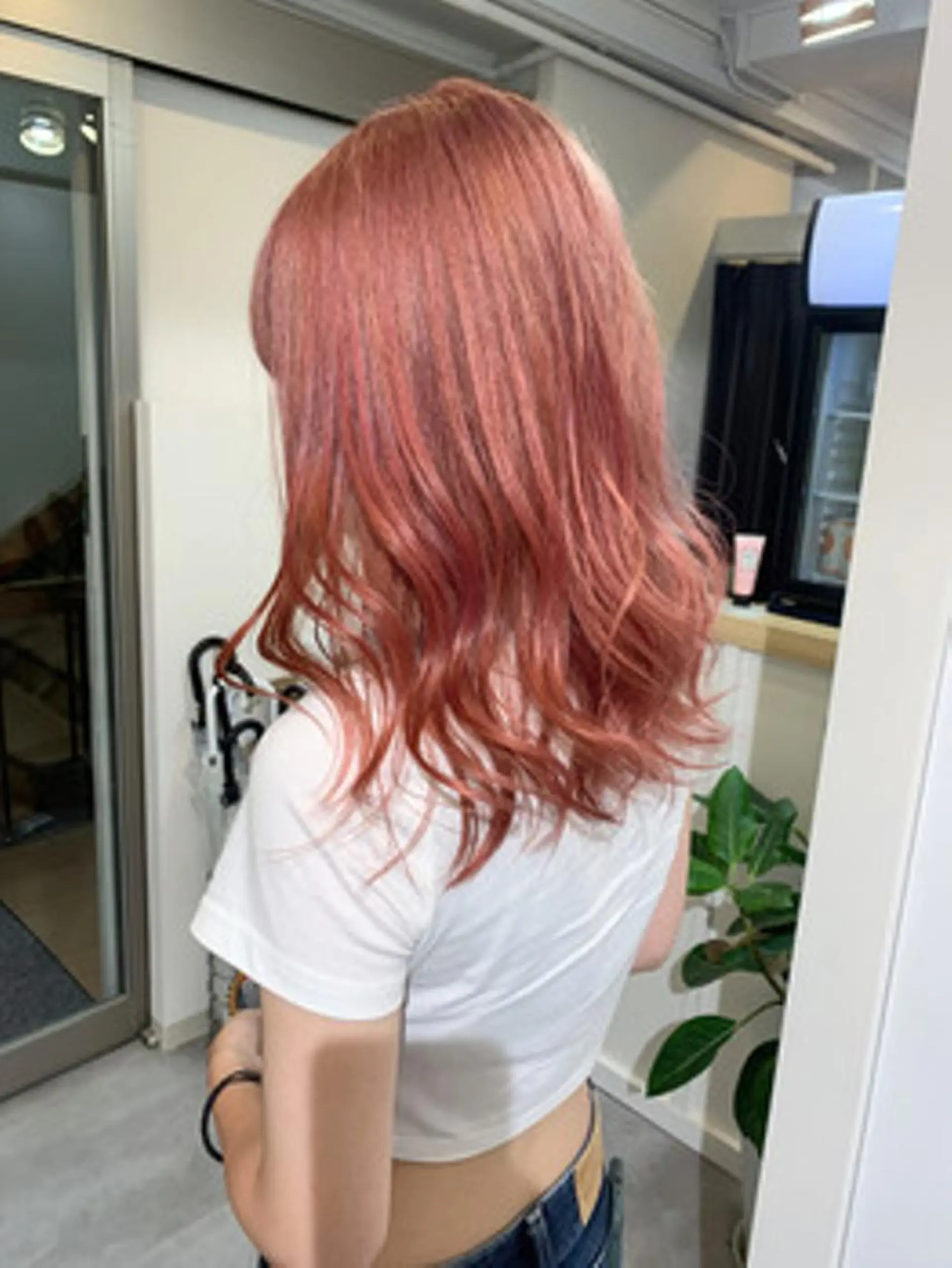 ミディアム カラー 髪質改善 Noe心斎橋店のヘアスタイル