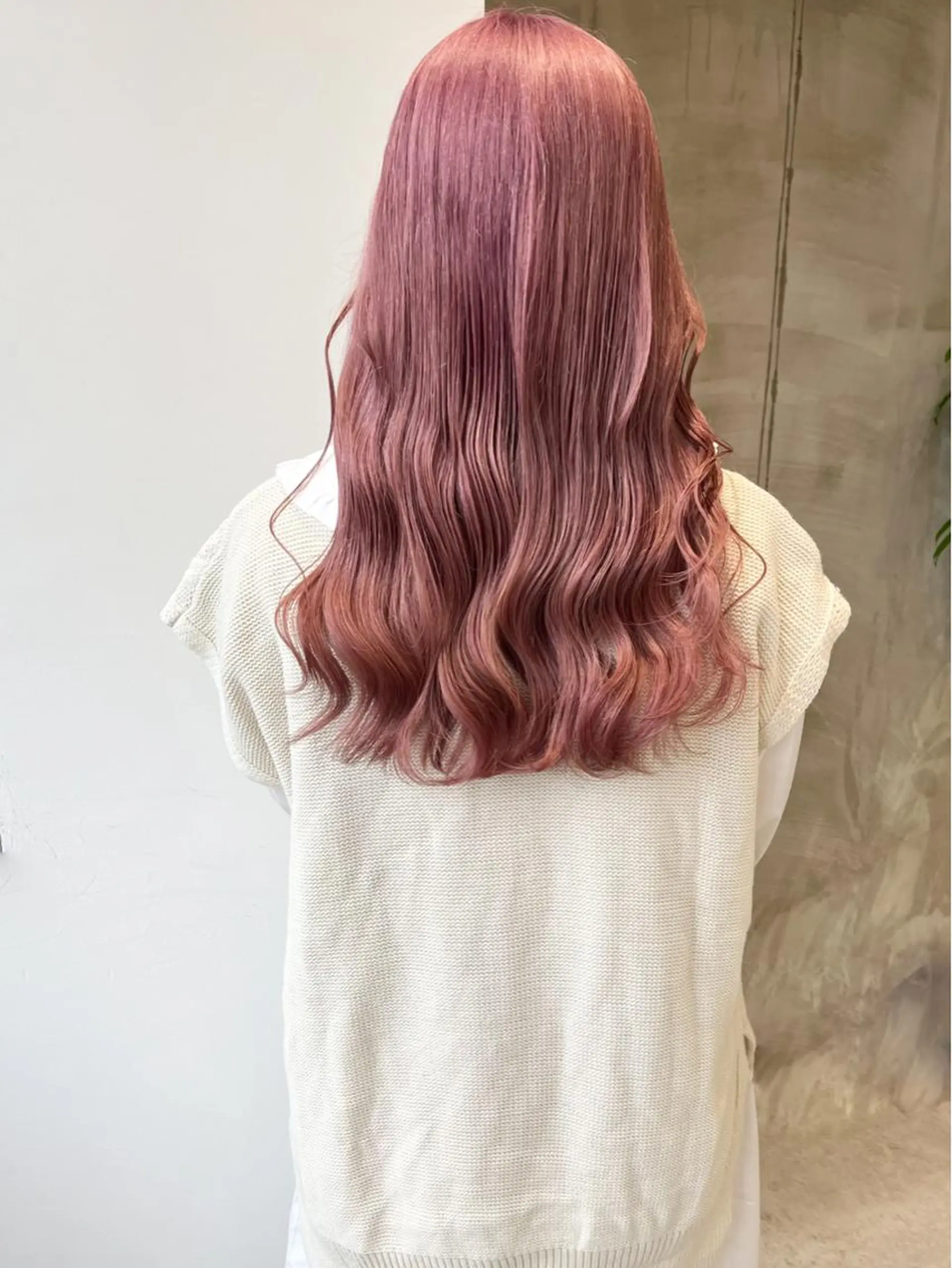 セミロング カット ヘアカラー トリートメント ill副店長 立和田純也のヘアスタイル