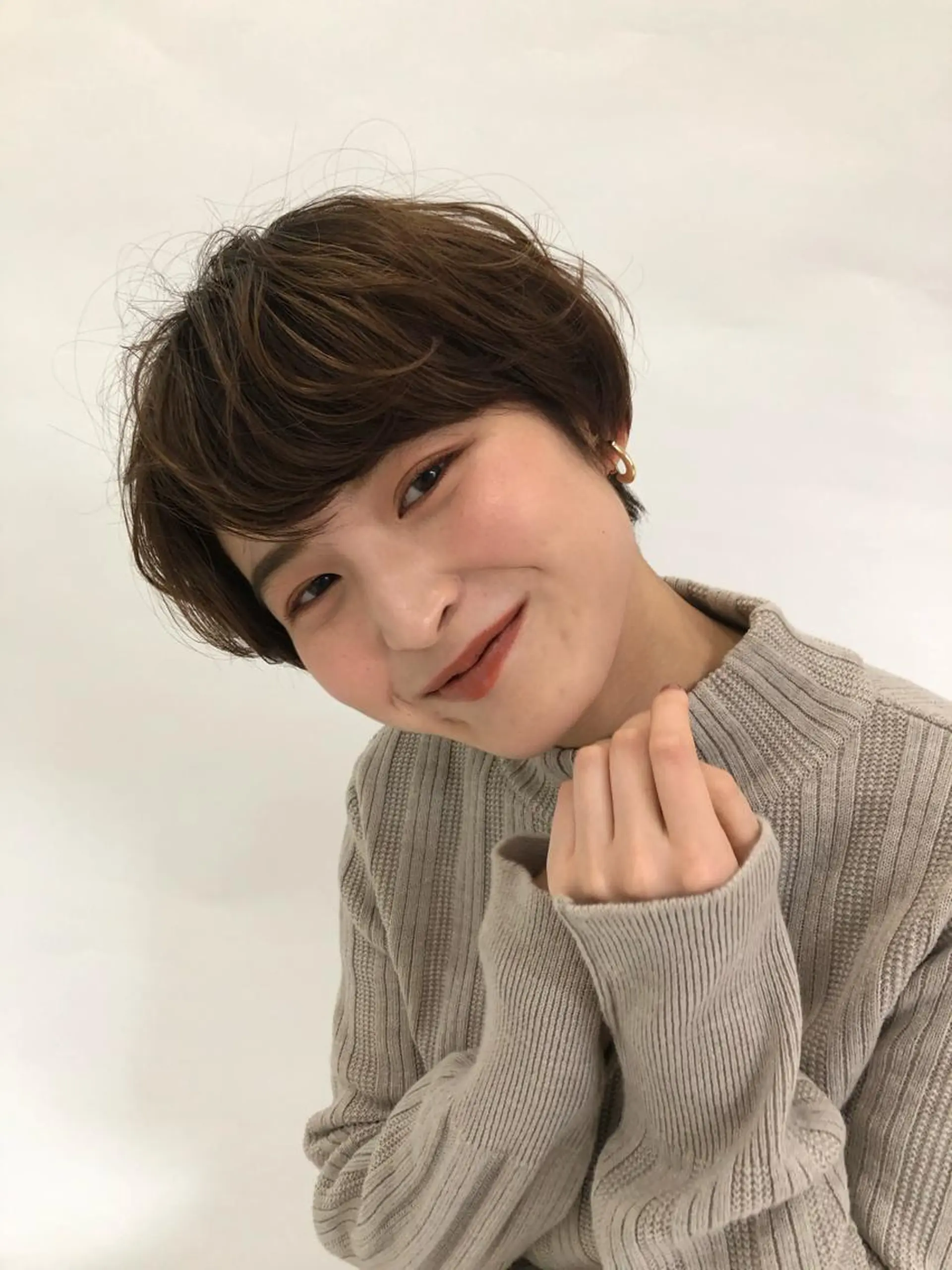 ショート 木志 望美のヘアスタイル