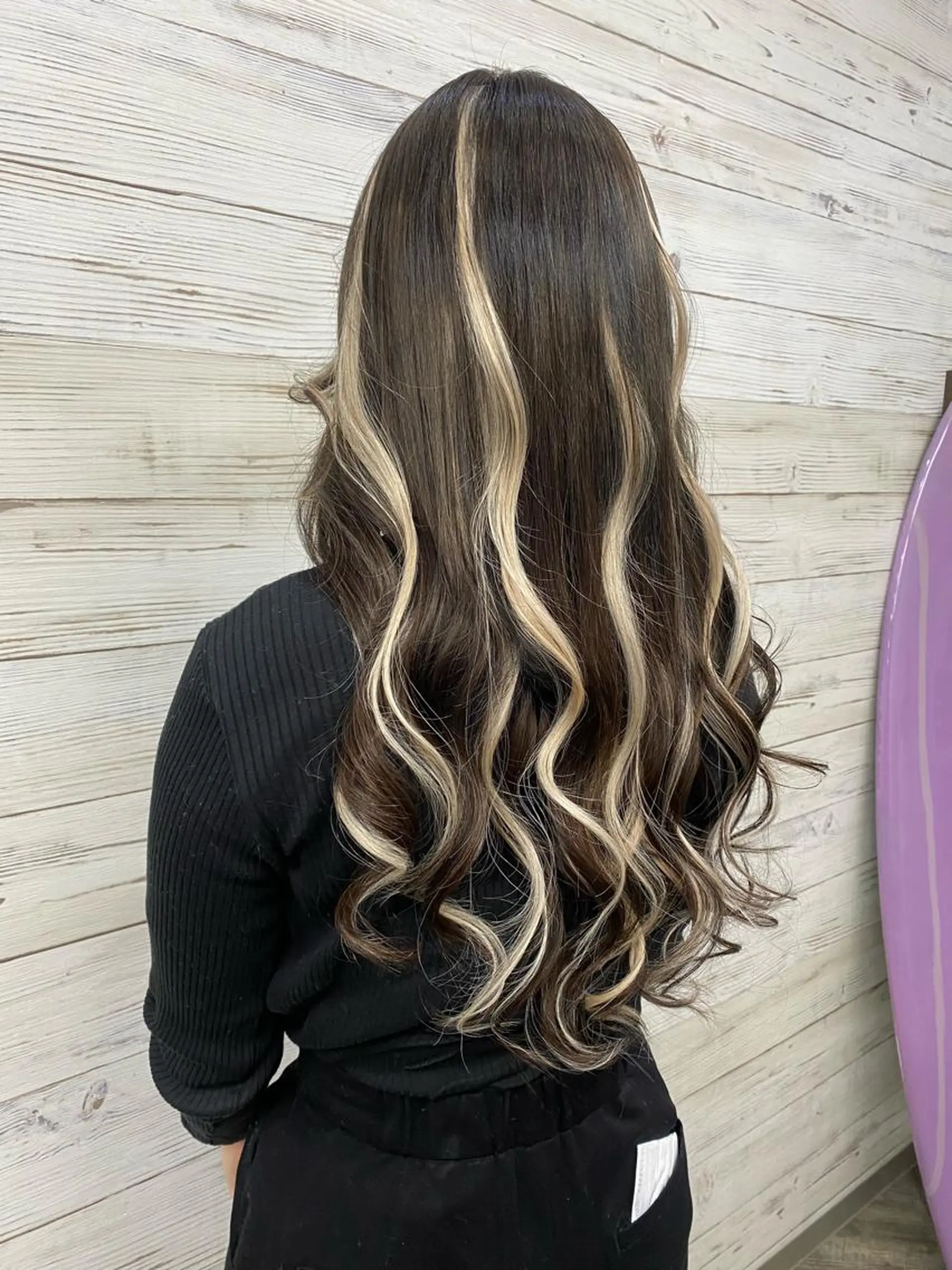 ミディアム カラー ヘアアレンジ アイブロウ ショートボブ 編み込みエクステ シールエクステ ミディアムパーマ バレイヤージュ LAVENDIA Azabu所属・LAVENDIA 初音のヘアスタイル