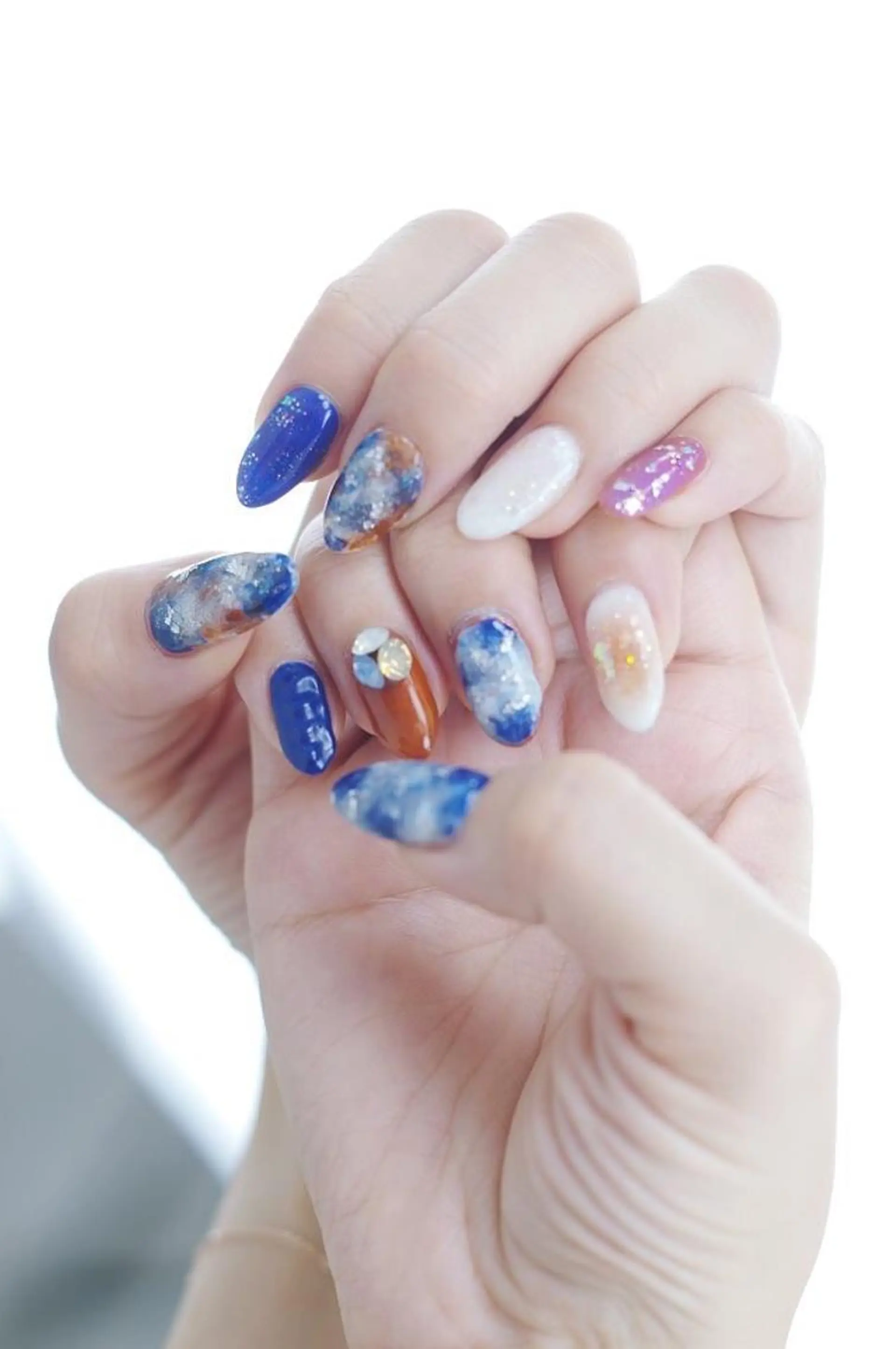 ネイル ハンドネイル フットネイル まるみ ♡のネイルデザイン