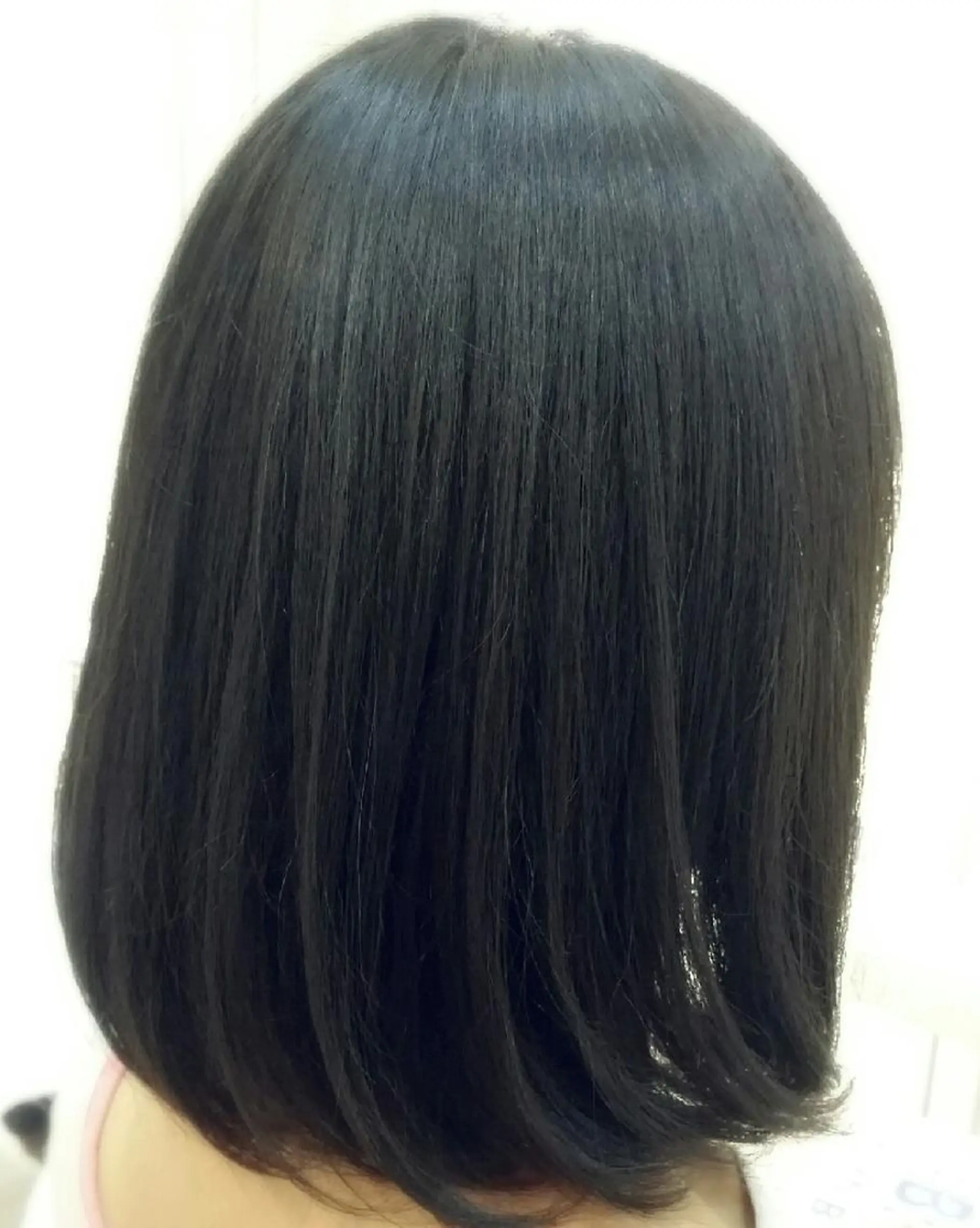 ミディアム カラー 須賀 一美のヘアスタイル