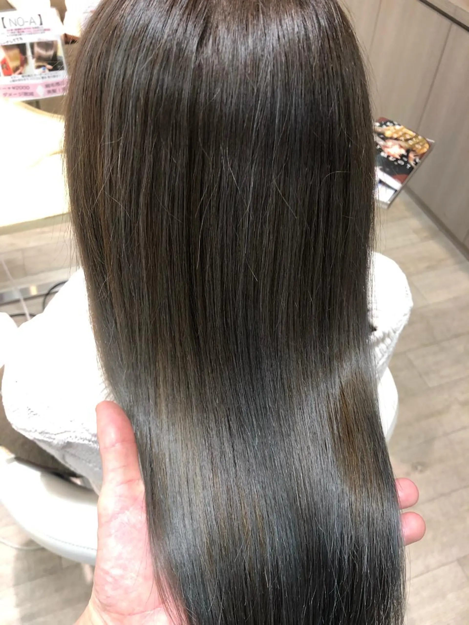 セミロング ブリーチ/髪質改善 NYNY大久保のヘアスタイル