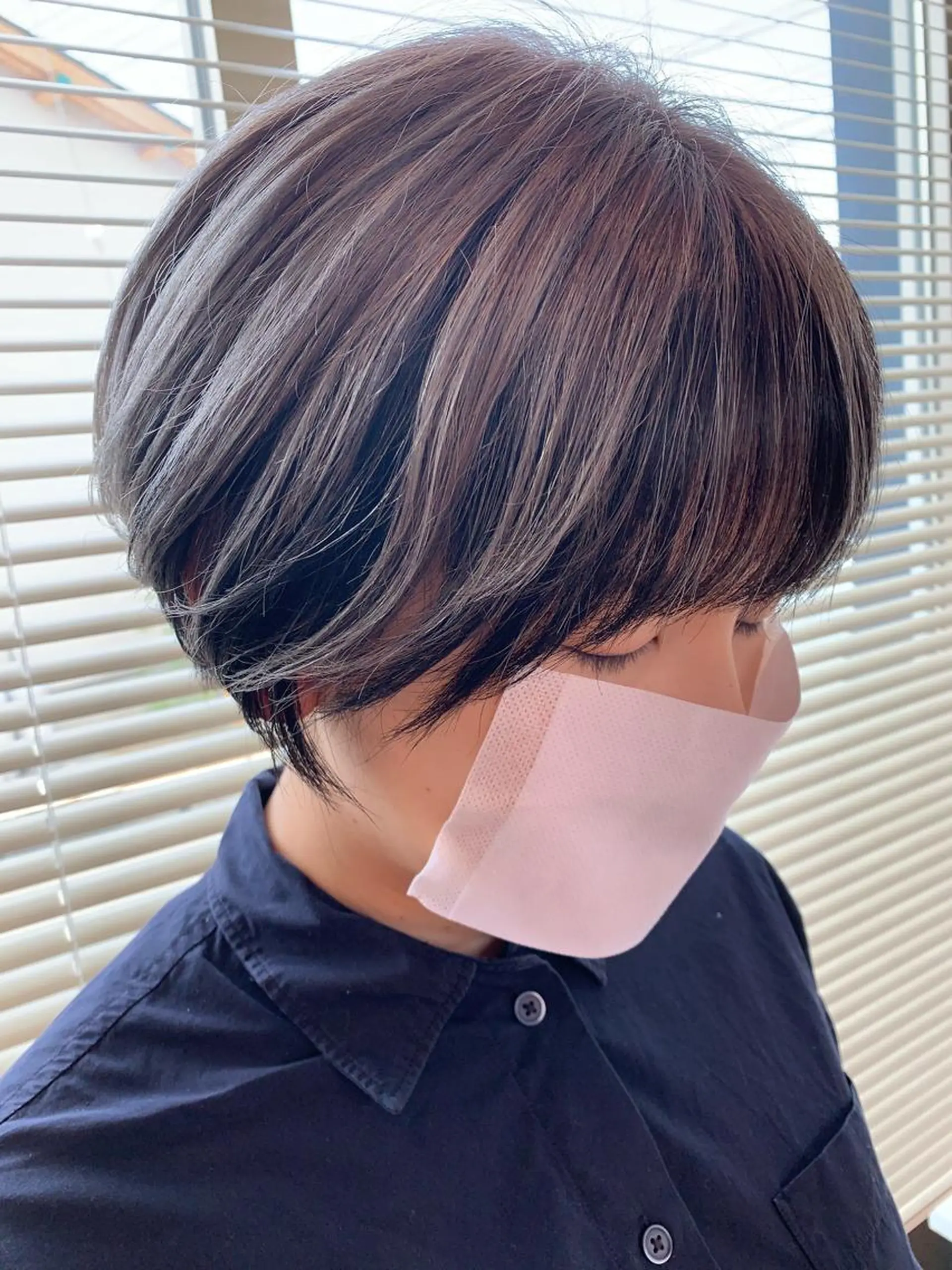 ショート カラー ROUTE ルートのヘアスタイル