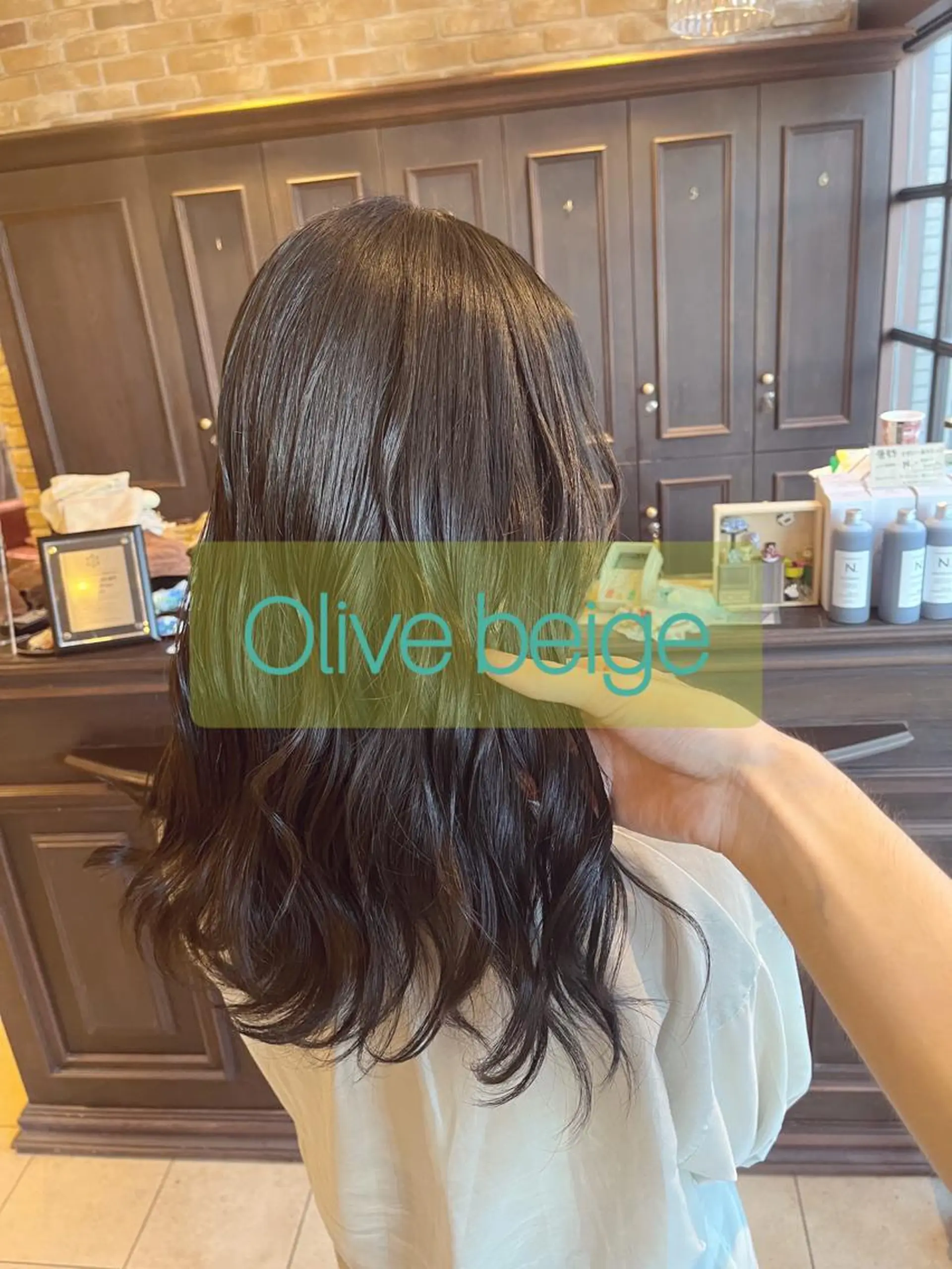 ロング ヘアカラー 🧡ミルクティー/ レイヤー🧡ショウナのヘアスタイル